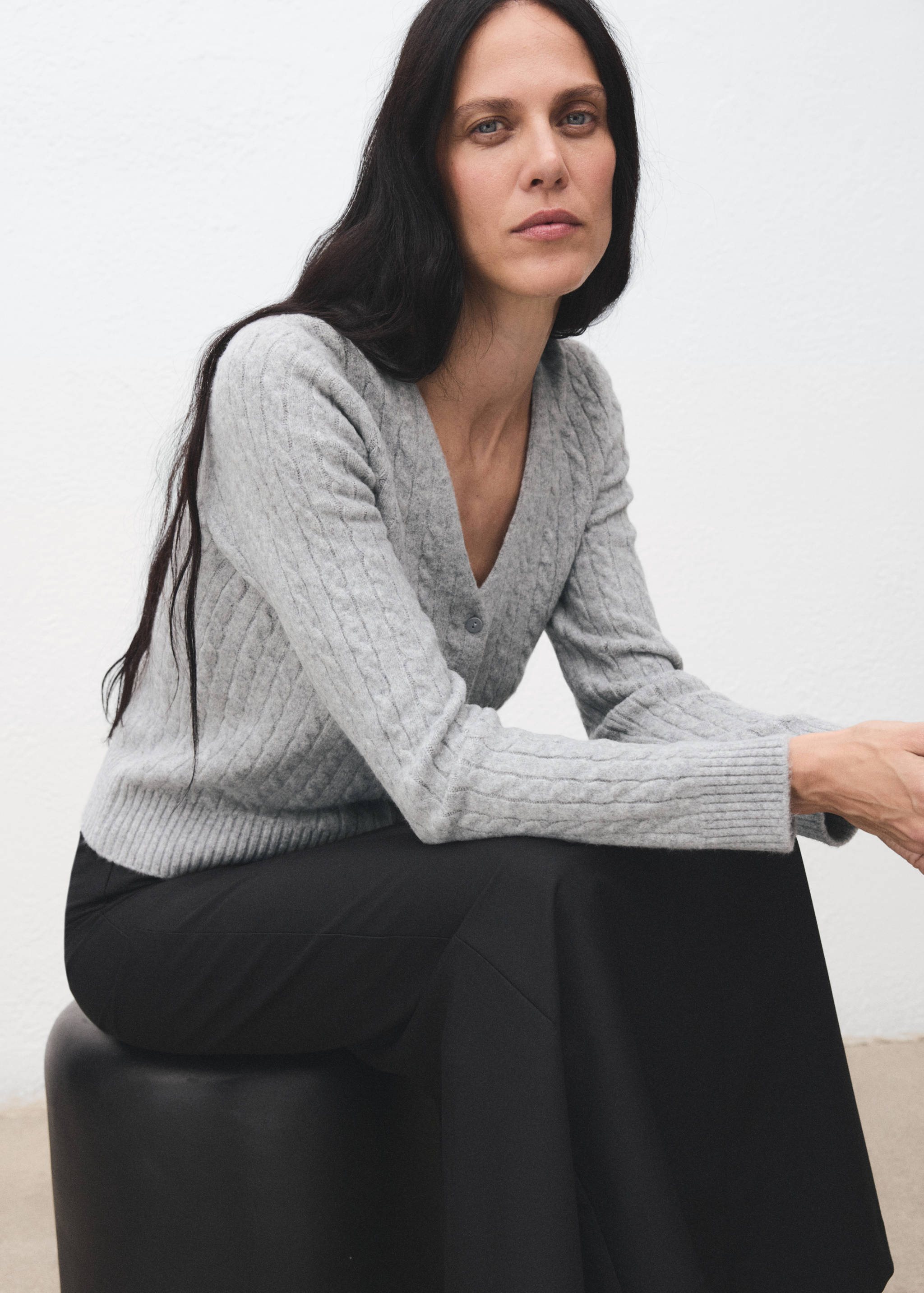 Cardigan tricotat - Detaliu al articolului 2