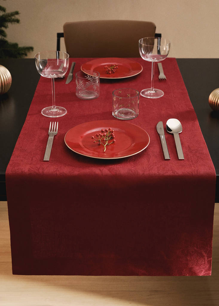 MANGO HOME - Chemin de table en lin jacquard floral rouge - 50x160cm