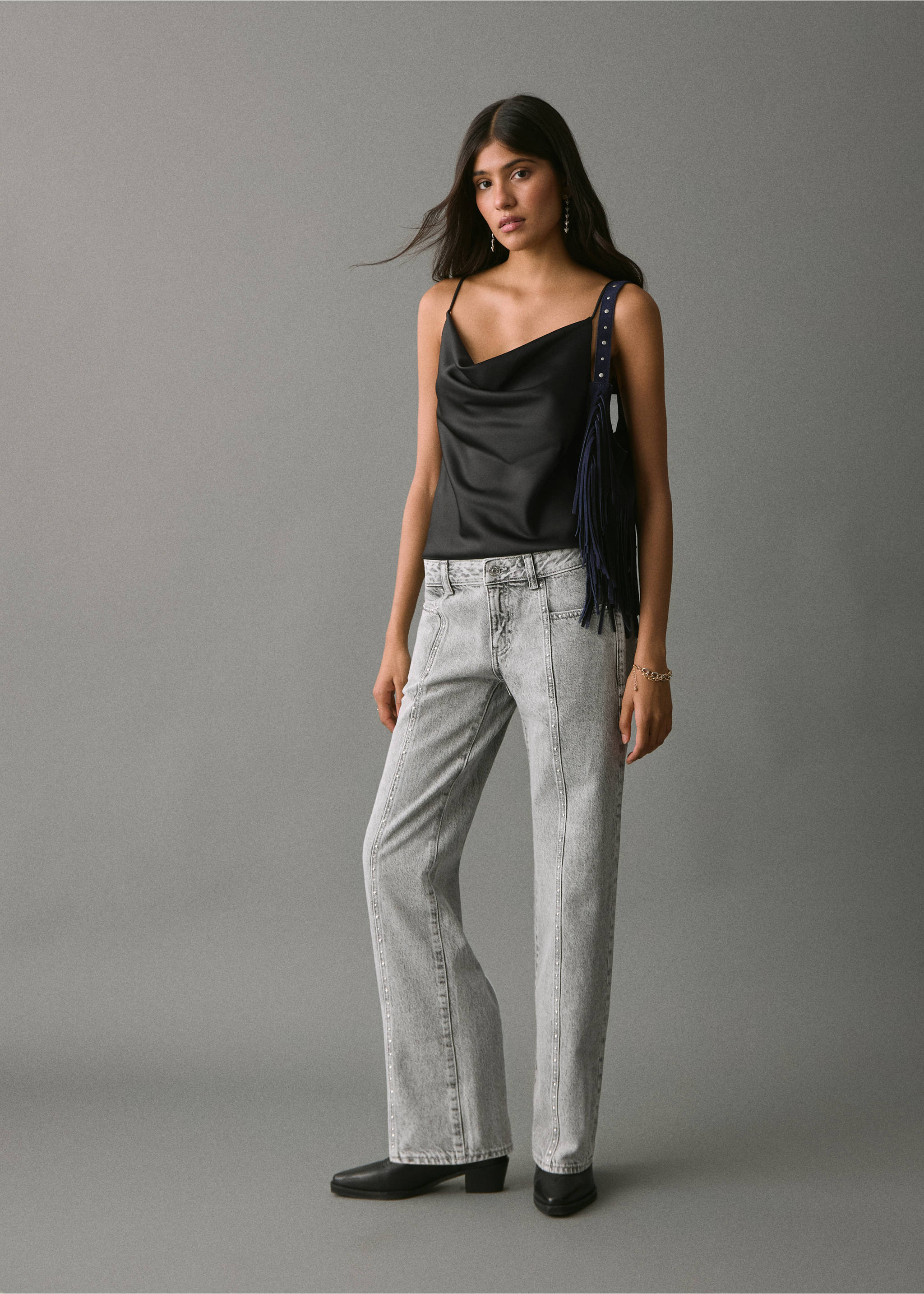 Top satinado - Plano general, Negro. Ref: 17037784-00.