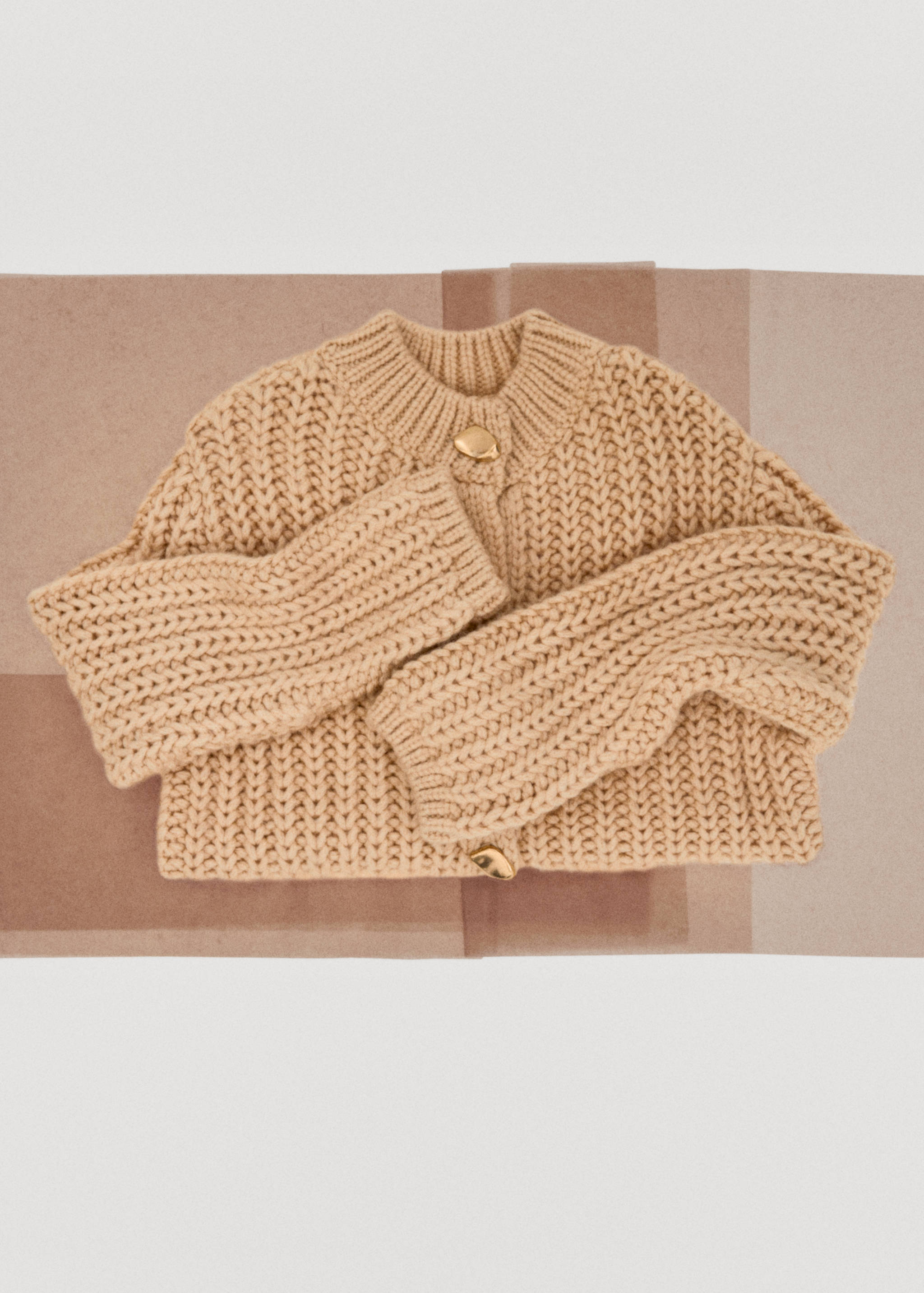 Chunky-knit cardigan with jewel buttons - Details of the article 7