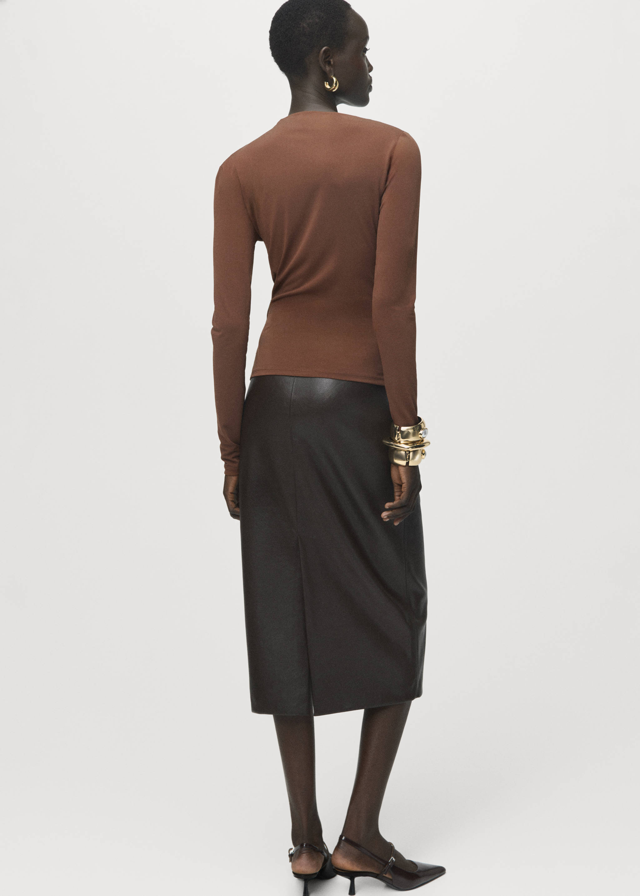 Draped fitted t-shirt - Reverse of the article