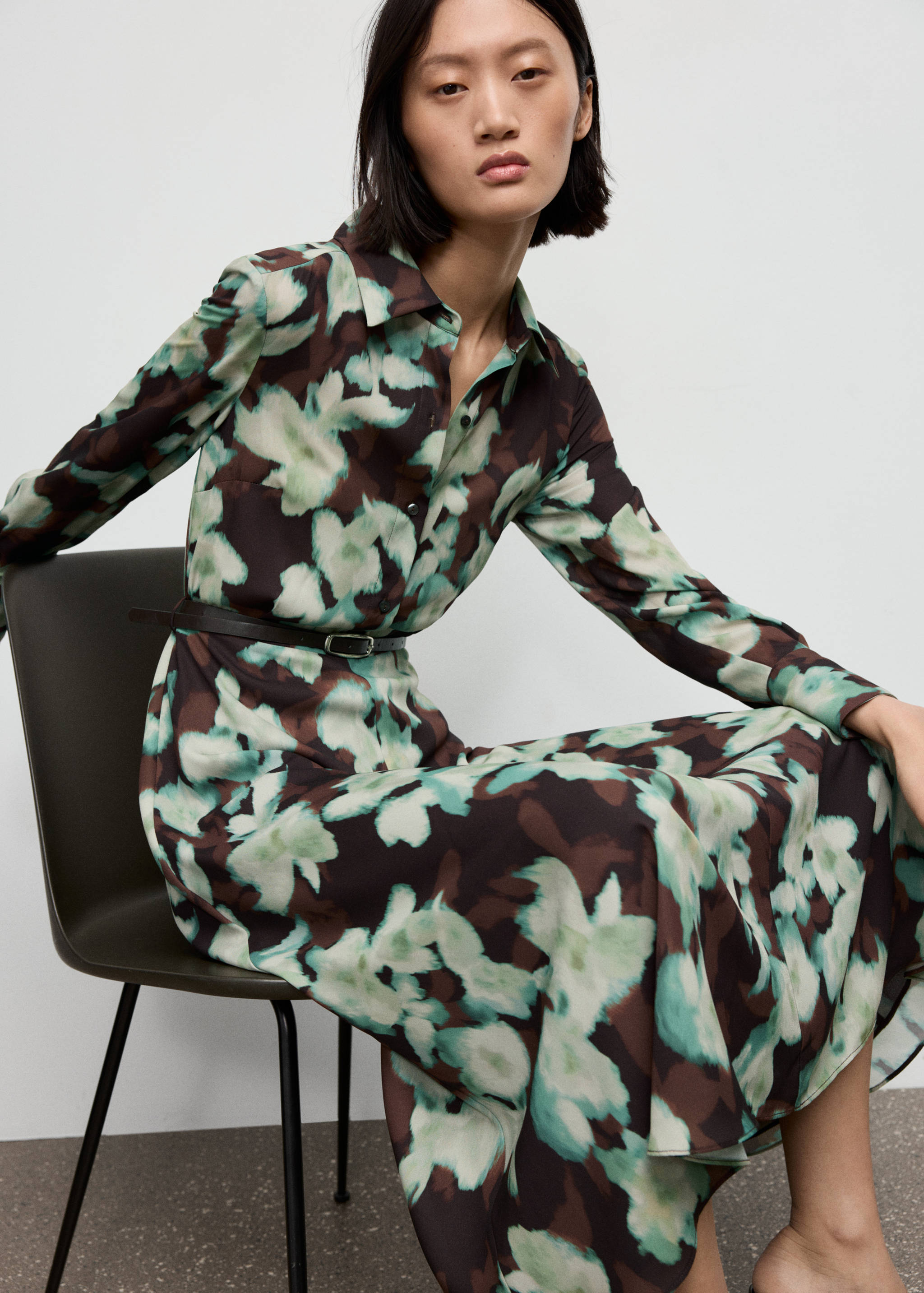 Printed shirt dress with belt - Details of the article 2