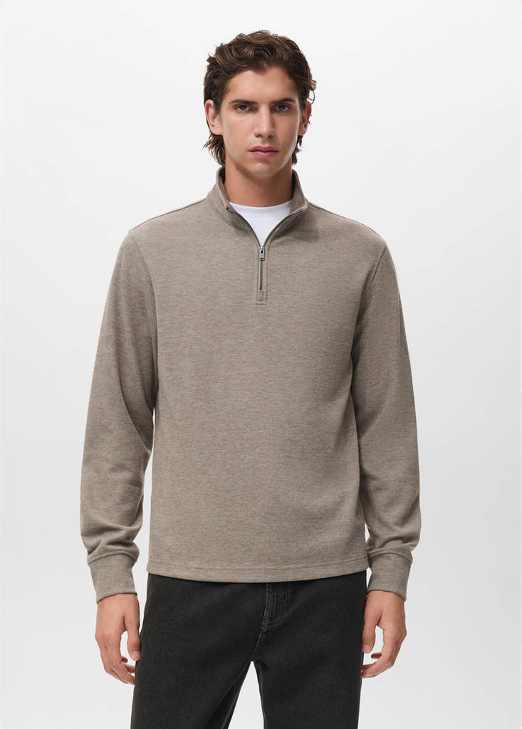 Regular-fit zip-up hoodie — Sand