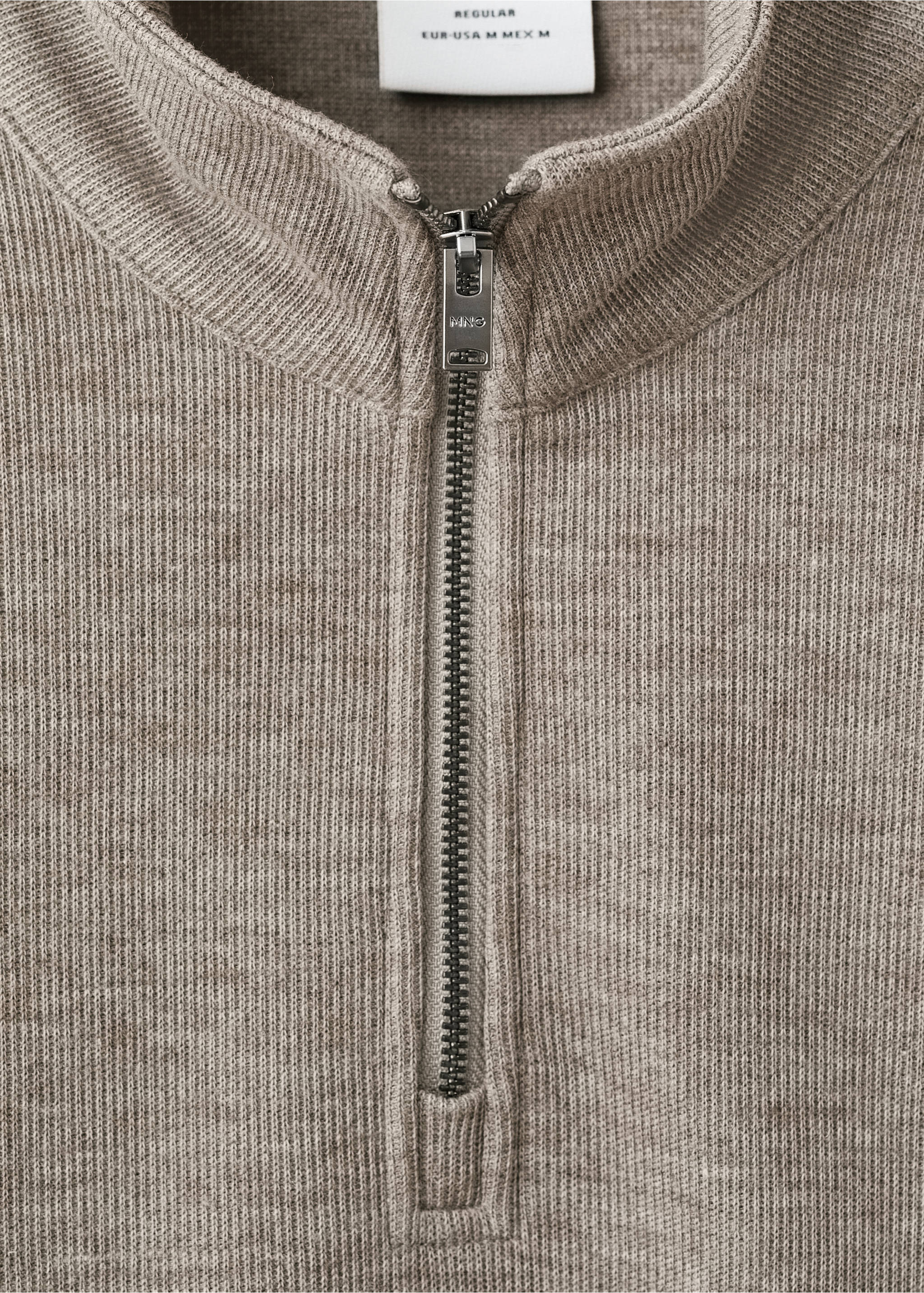 Sudadera cremallera regular fit - Detalle del artículo 8, Arena. Ref: 17037898-00.