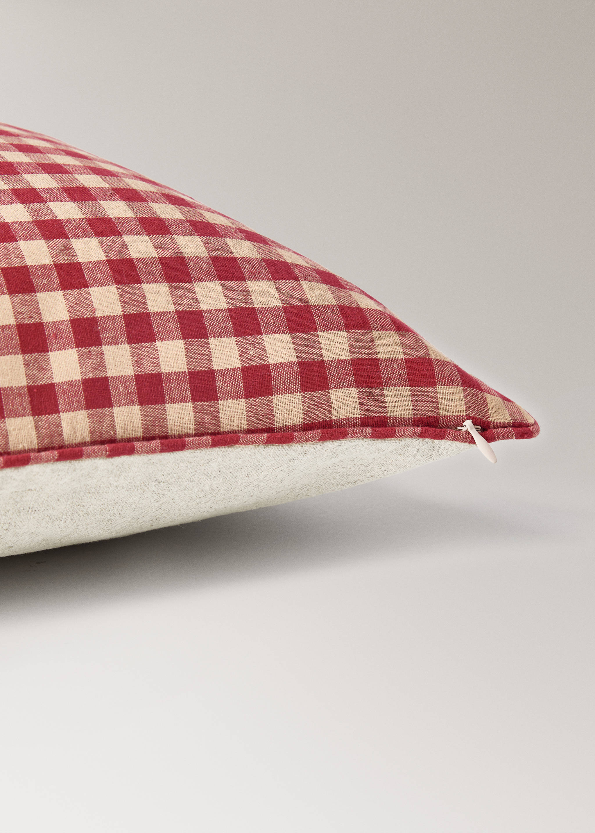 Reversible embroidered children's cushion cover 40x60cm - Details of the article 4