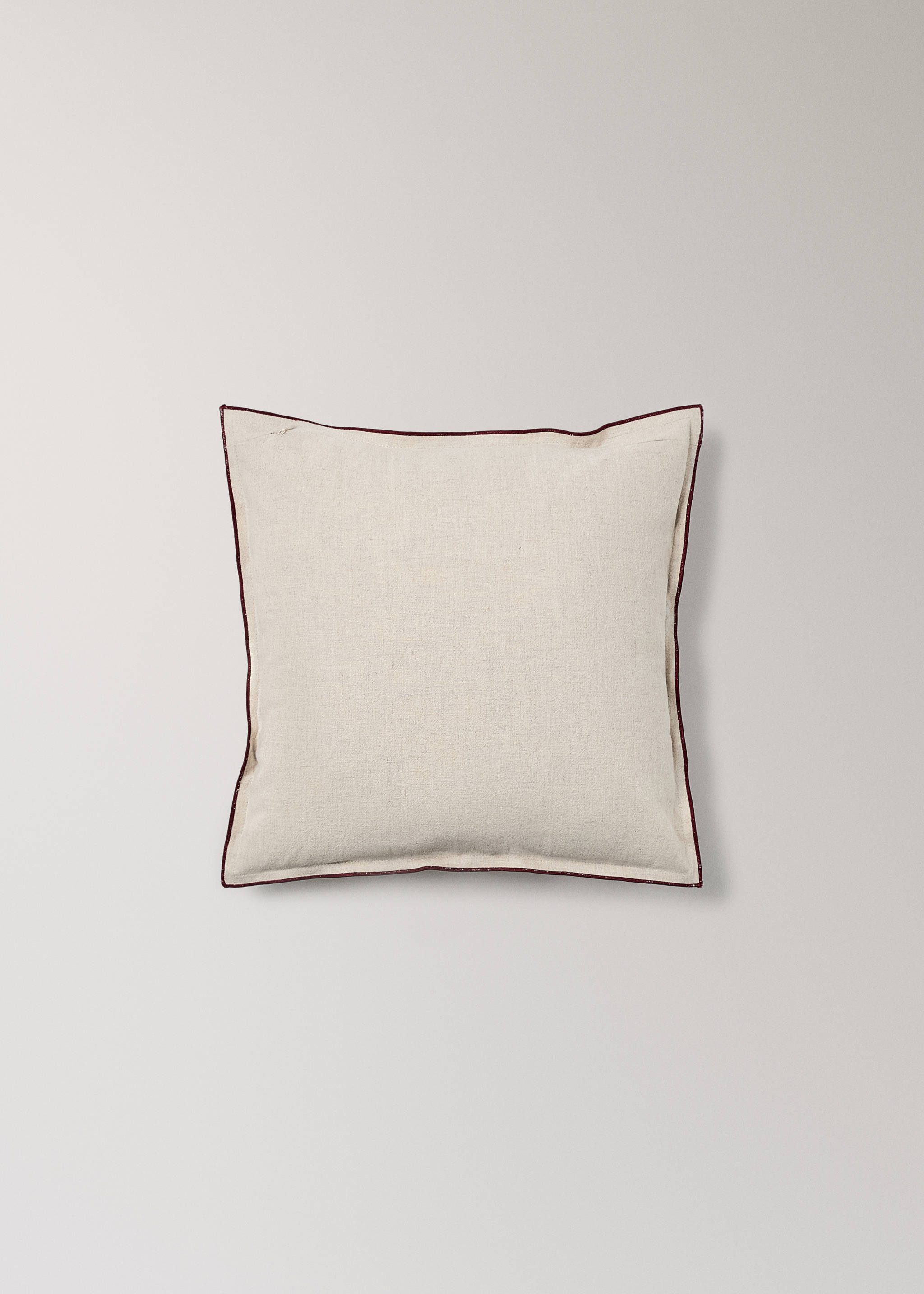 Children's cushion cover with overlock 40x40cm - Details of the article 1