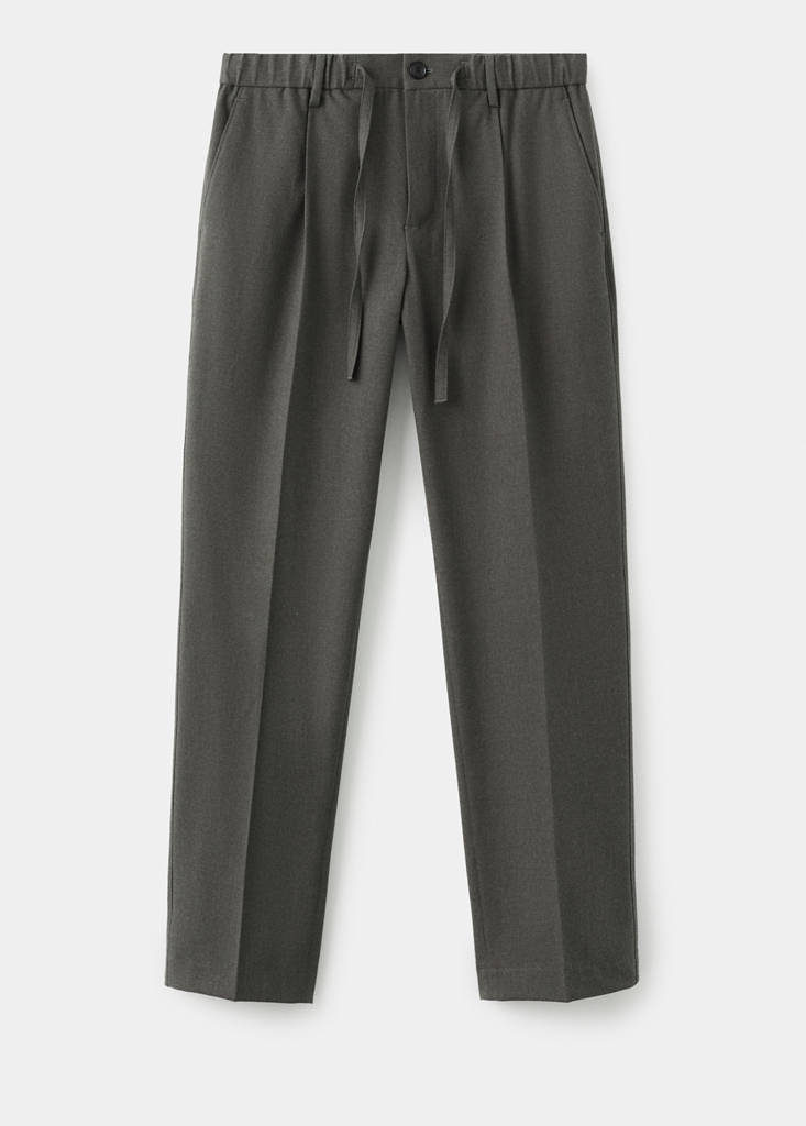 Regular fit cord pleated trousers — Medium Brown