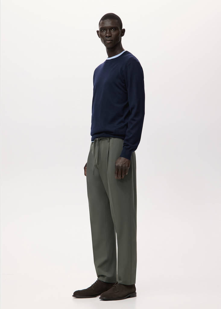 Regular fit cord pleated trousers — Dark Green