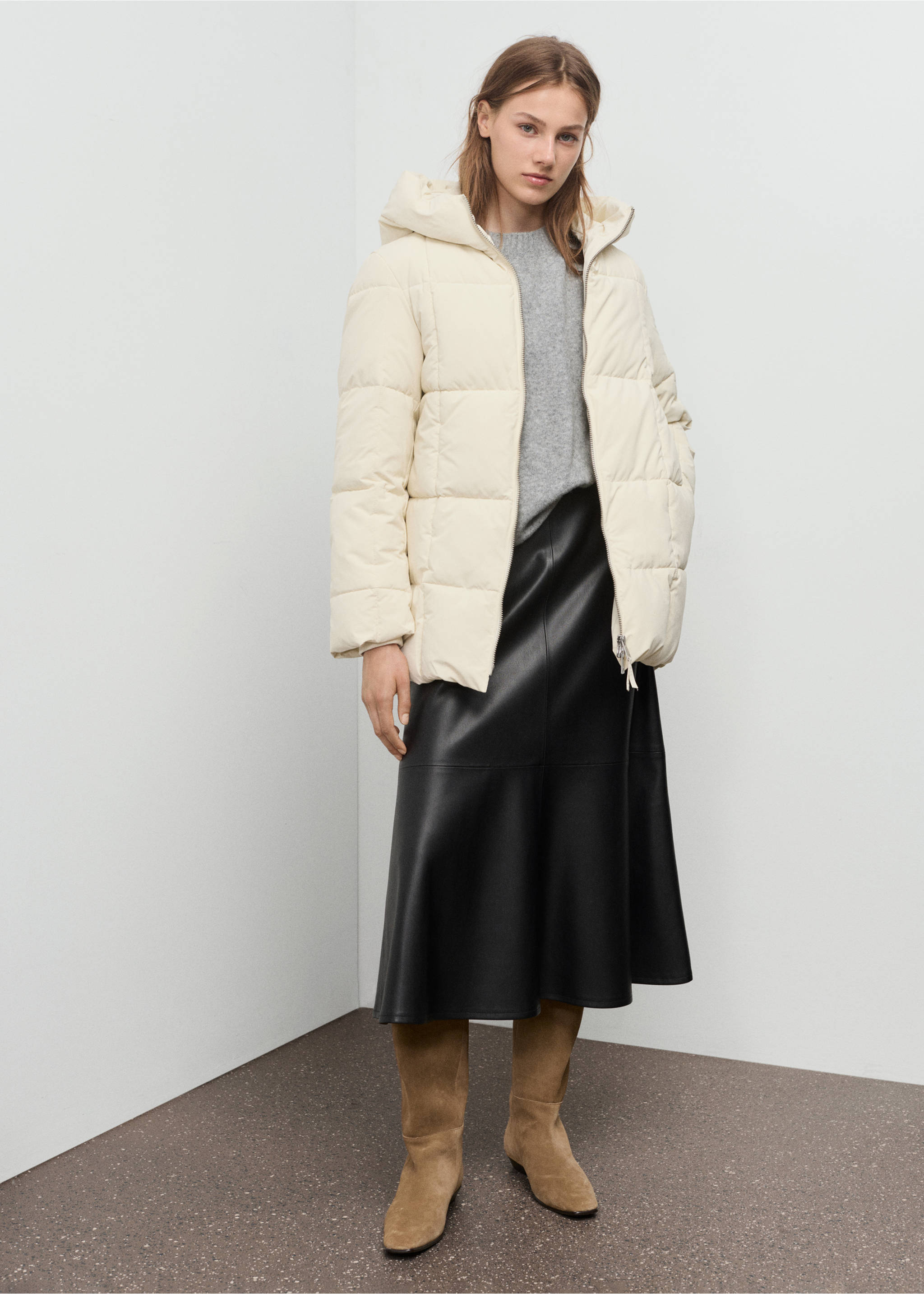 Hood puffer coat - General plane, Vanilla. Ref: 17038267-00.