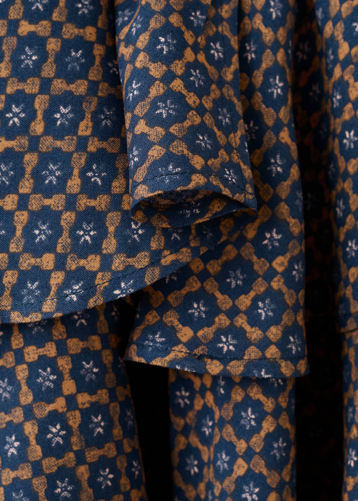 Printed ruffle skirt — Navy