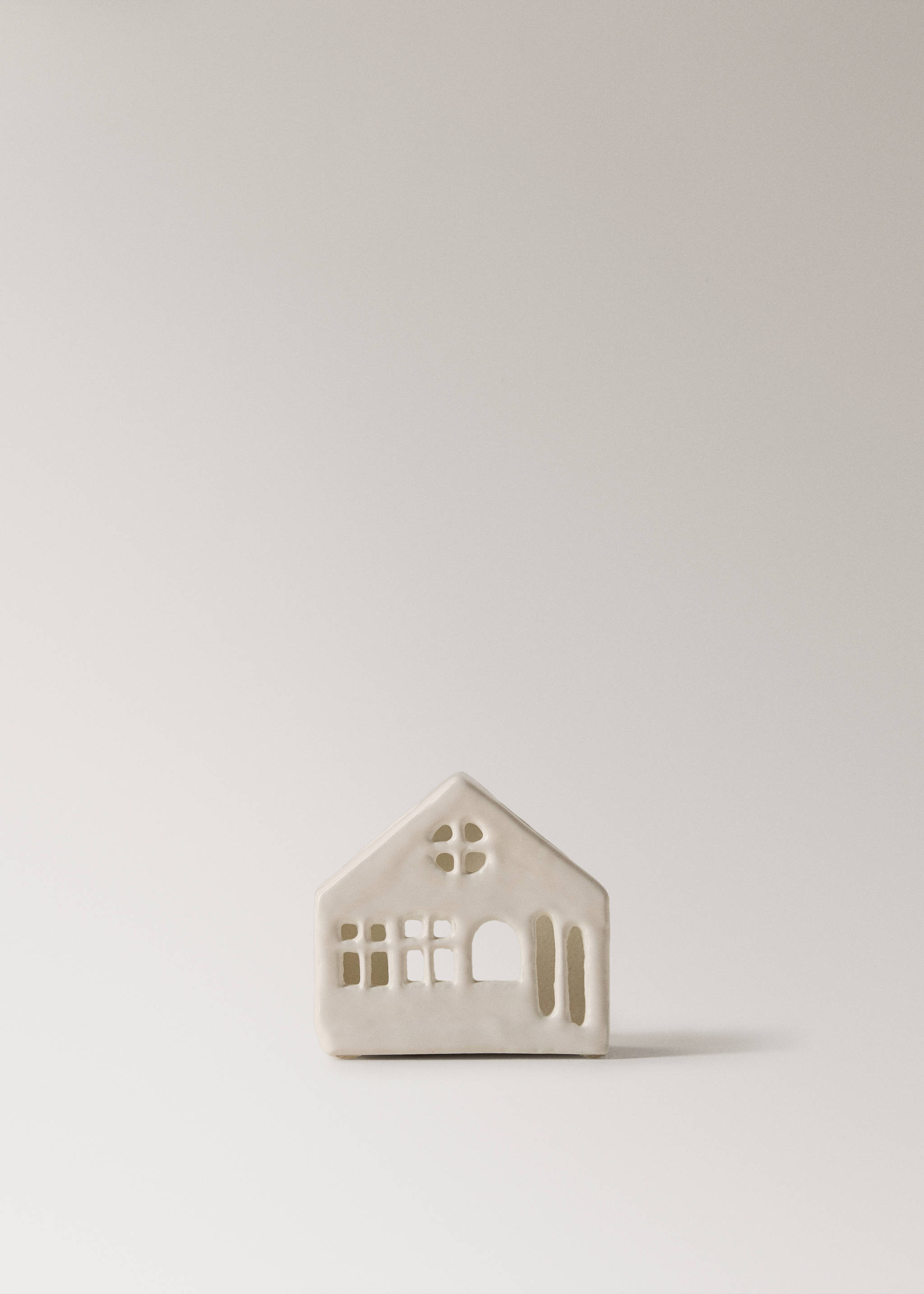 Low ceramic house candle holder - Article without model