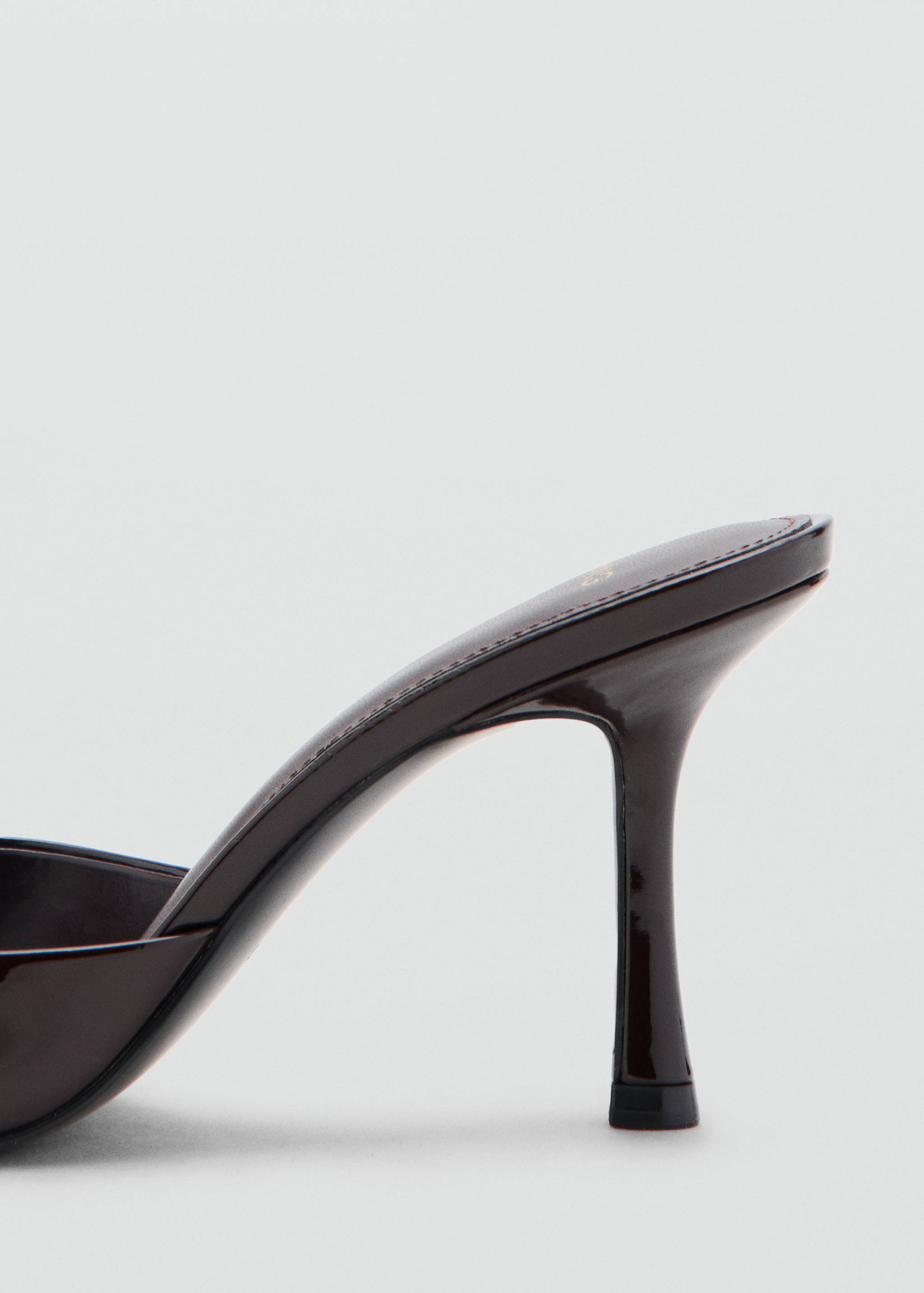 Patent leather high-heeled sandals - Details of the article 1