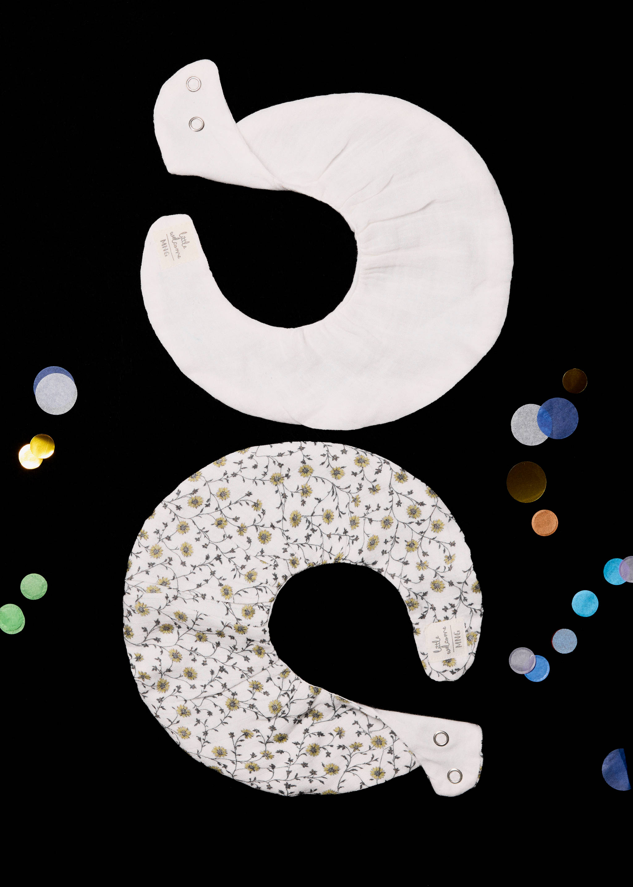 2 Printed bibs pack - Details of the article 5