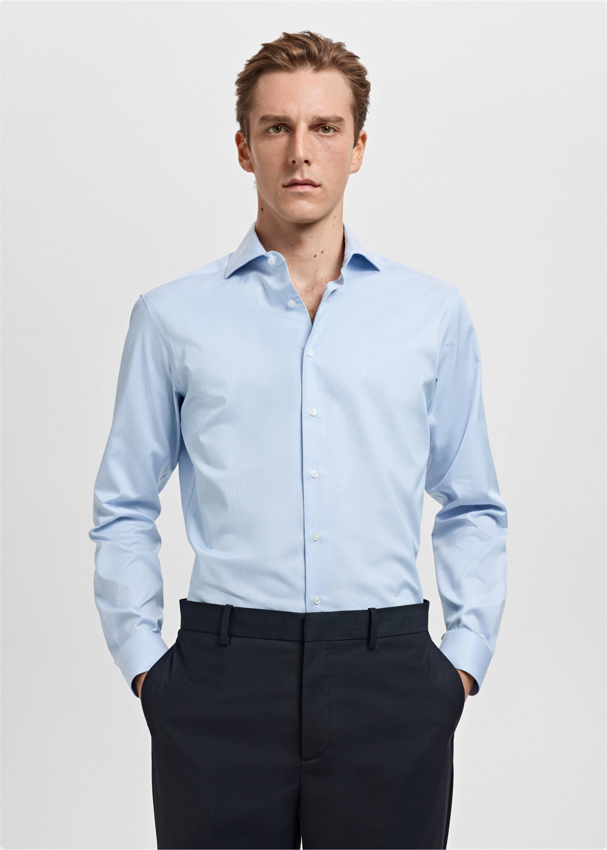 Chemise costume rayures slim-fit coton Giza - Plan moyen, Bleu ciel. Ref: 17038642-00.