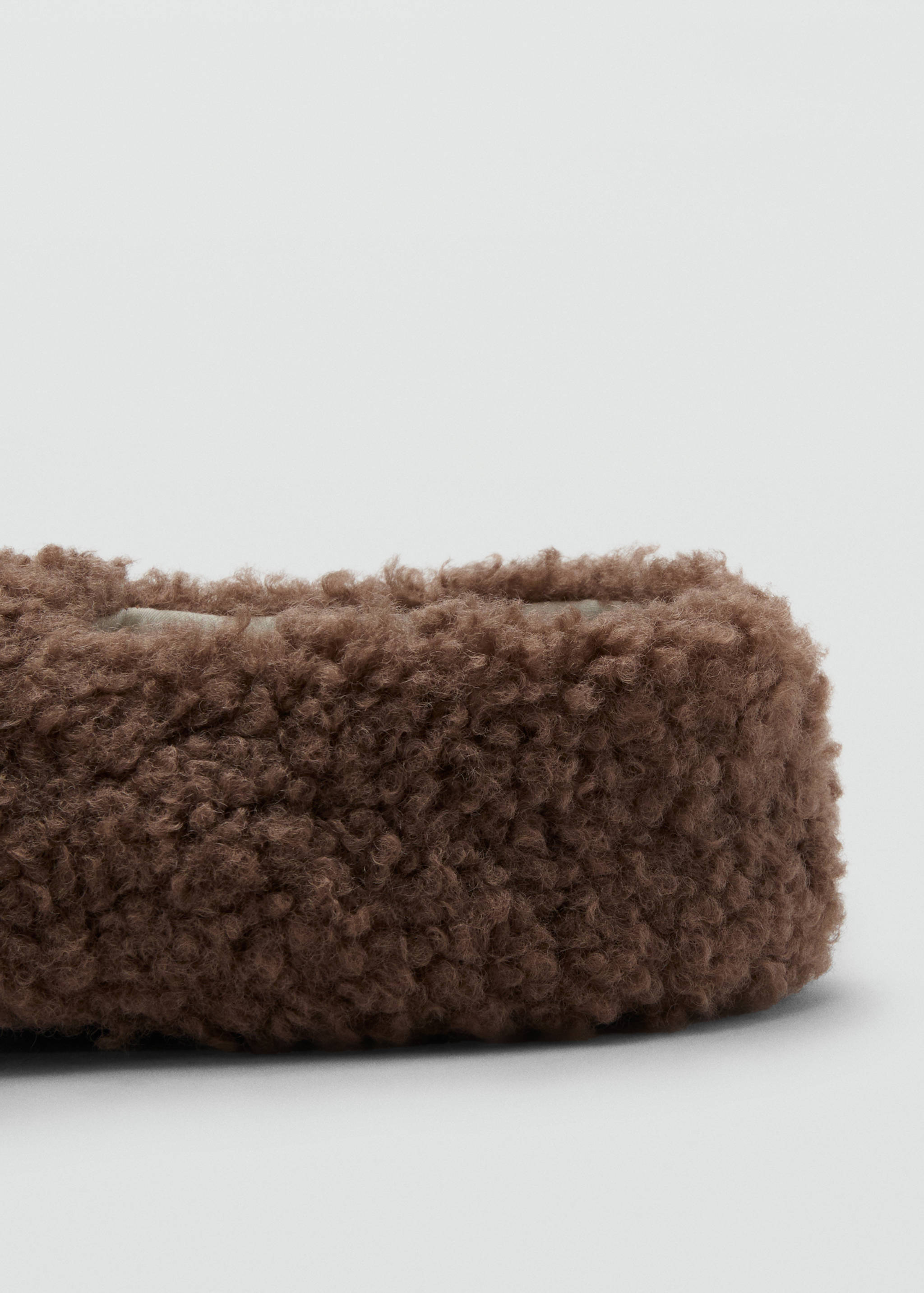 Dog slippers - Details of the article 2