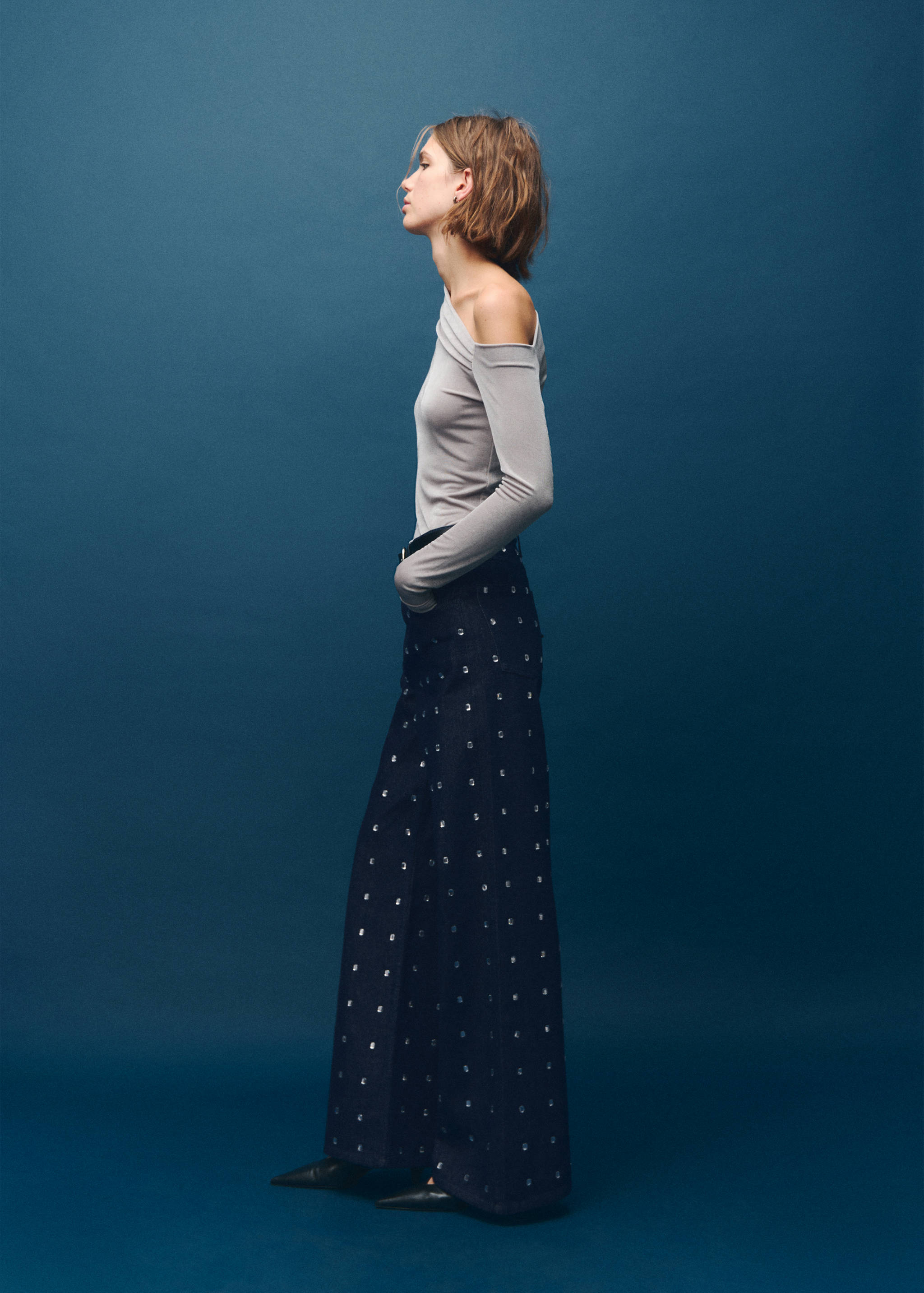 Wide leg jeans with crystals - Details of the article 1