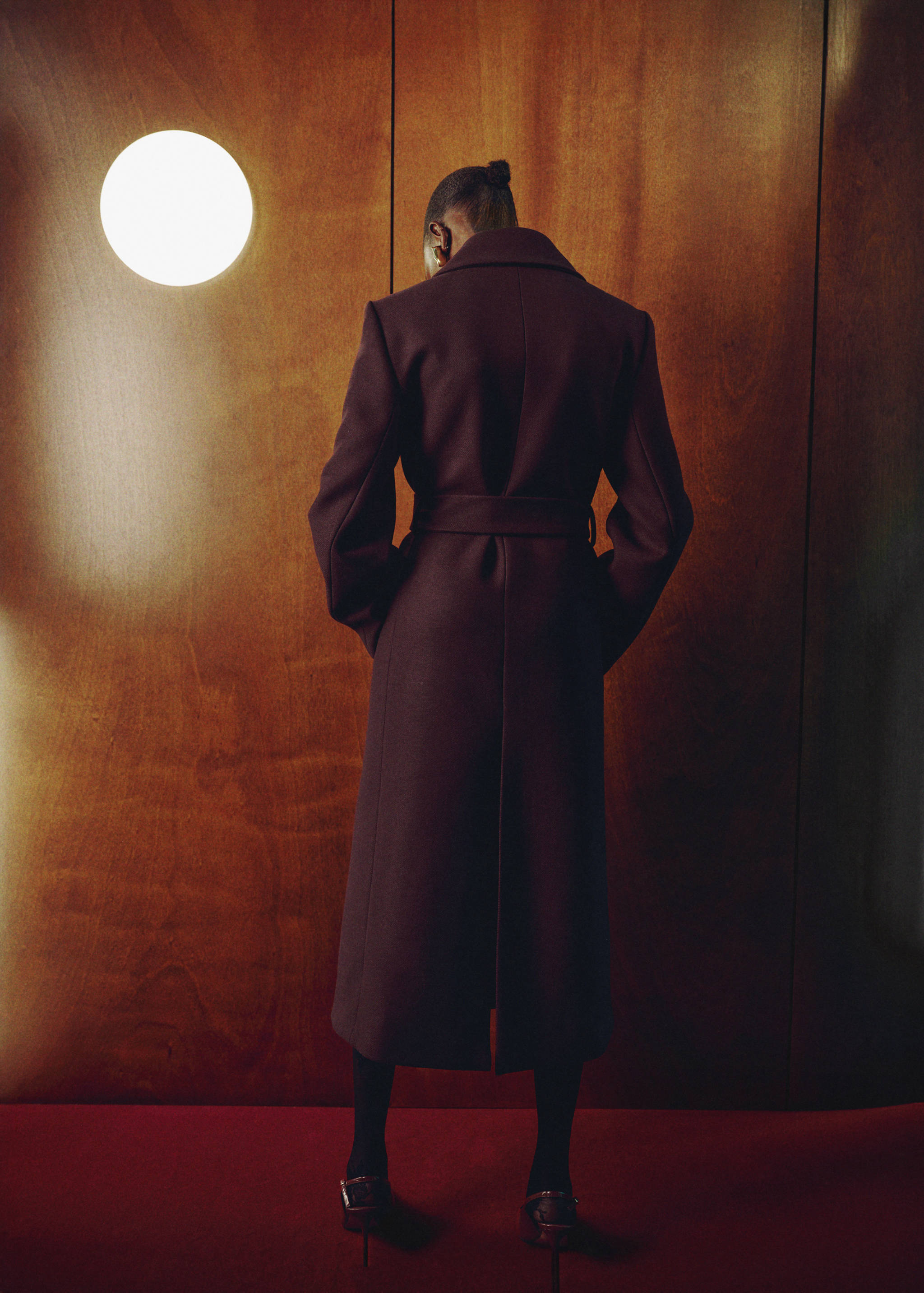 Manteco wool coat with fur collar - Reverse of the article