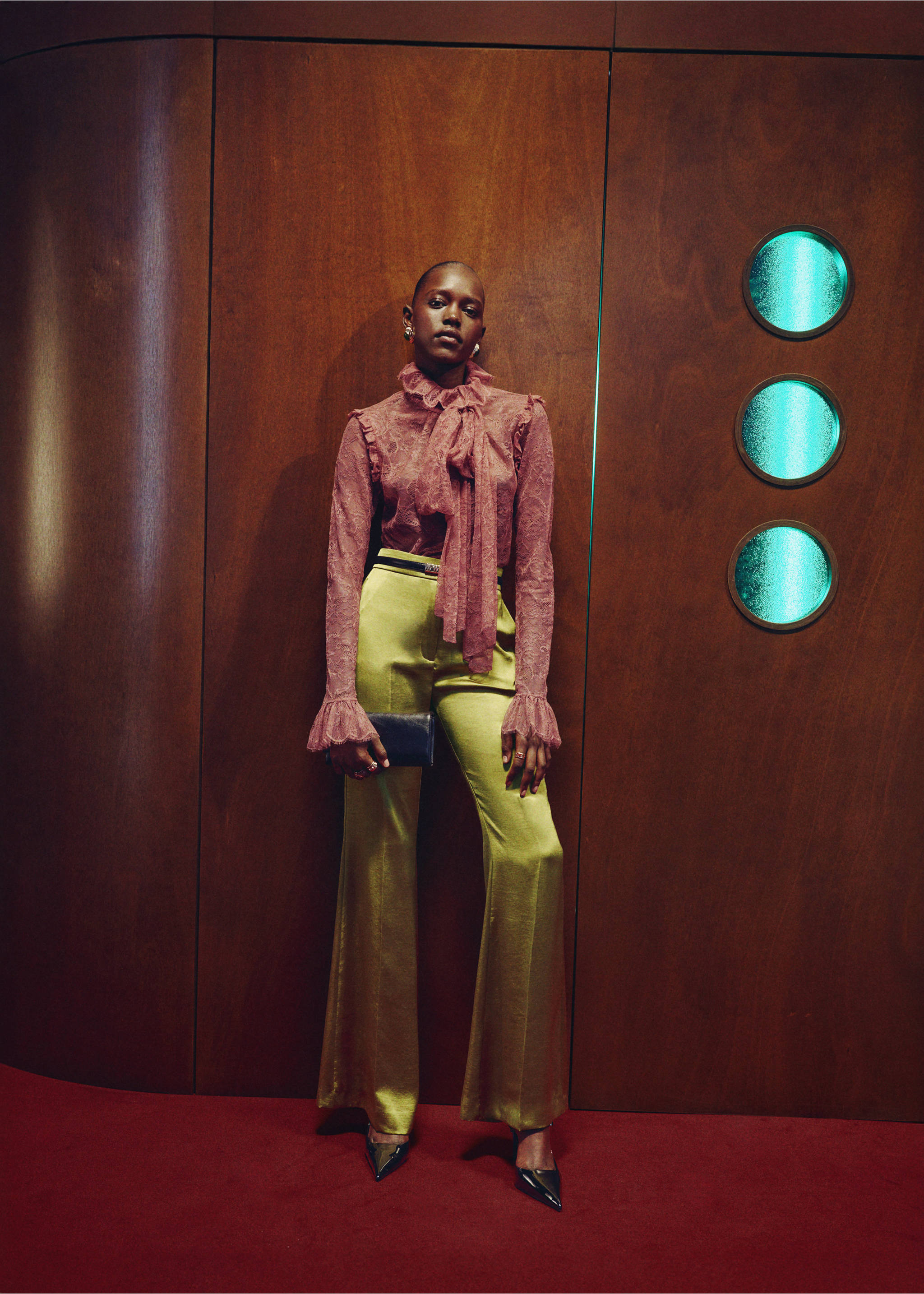 Pantalon droit satiné - Plan général, Jaune. Ref: 17039122-00.