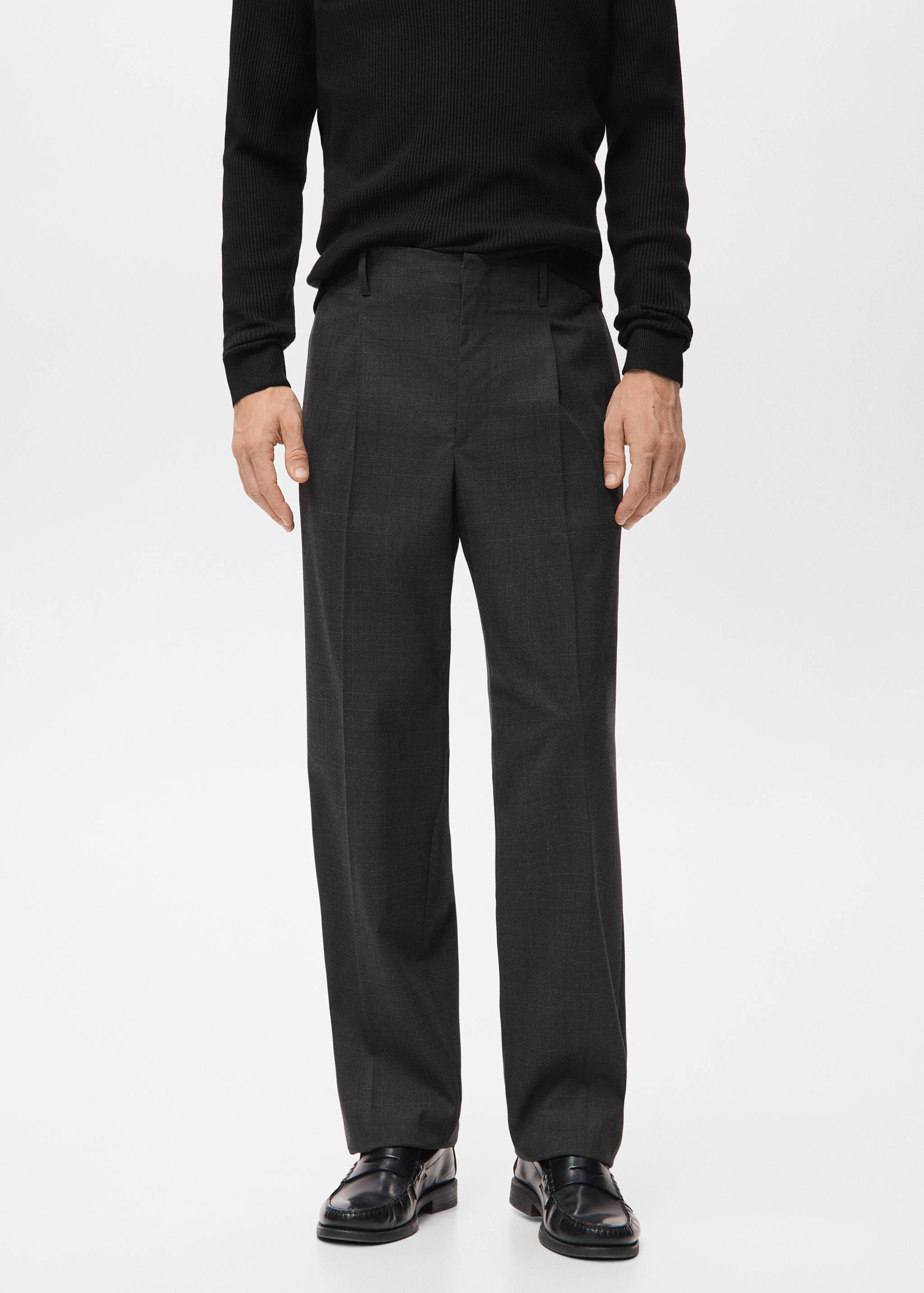 Relaxed-fit pleated trousers - Medium plane
