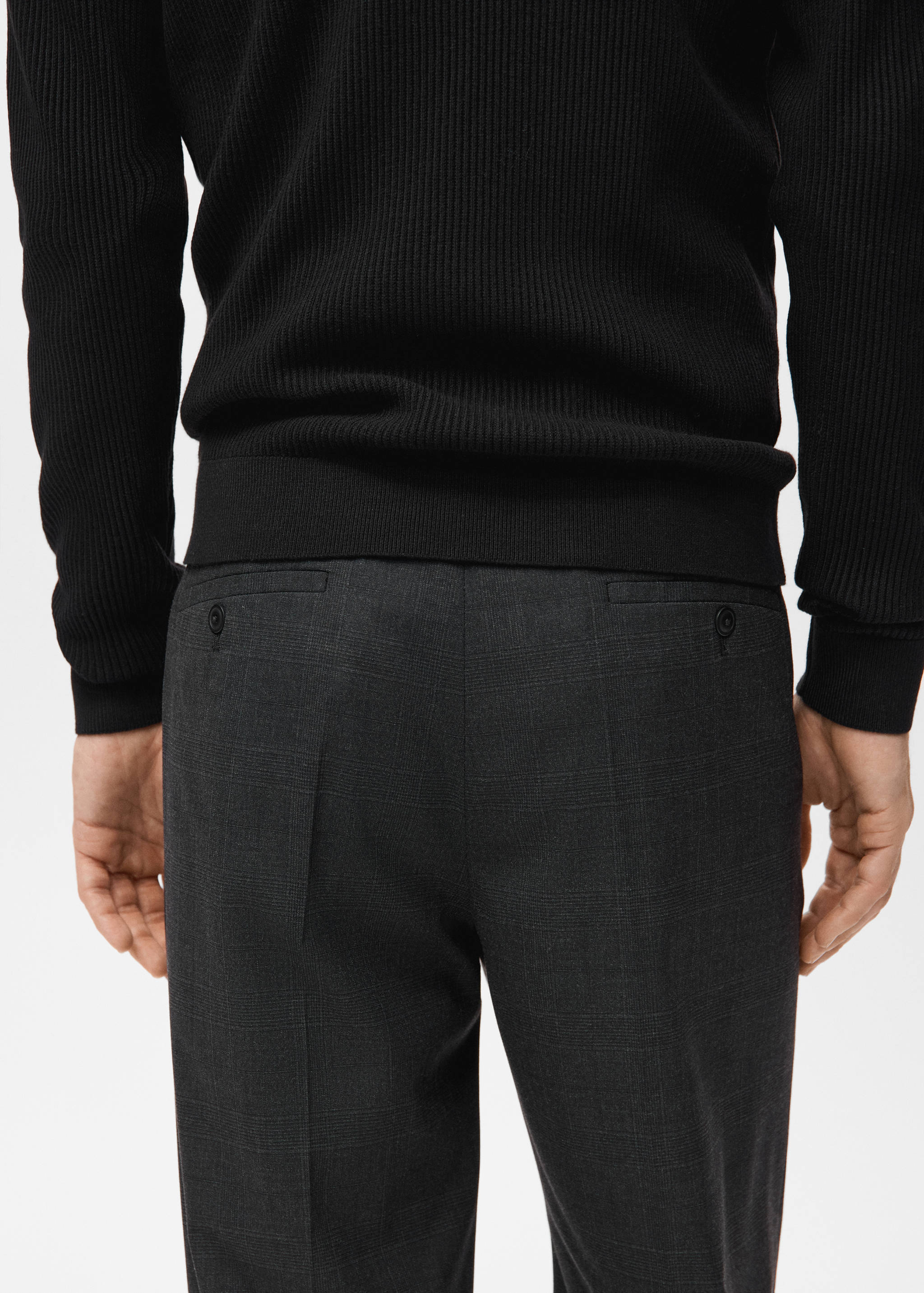 Relaxed-fit pleated trousers - Details of the article 6