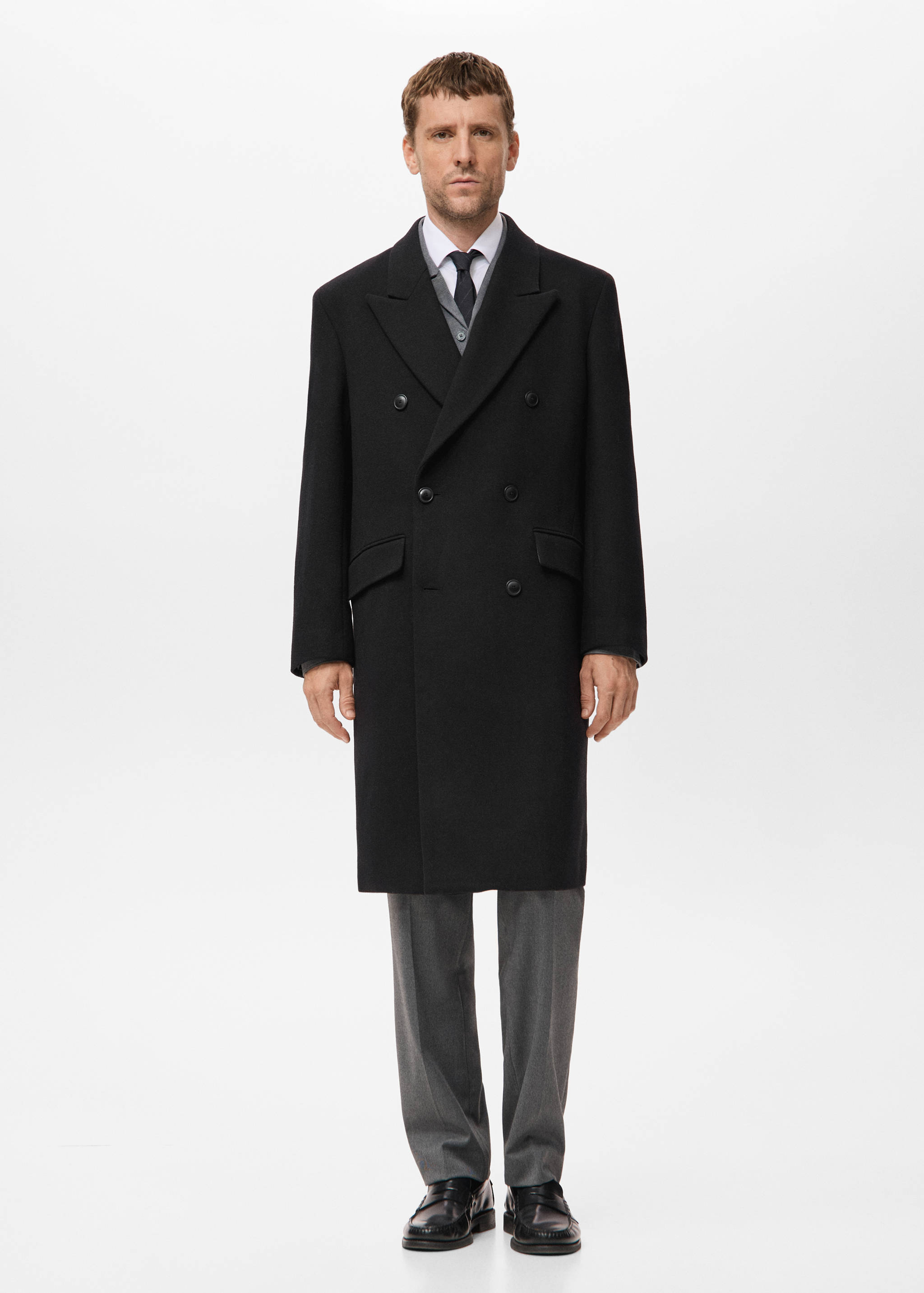 Long double-breasted wool coat - General plane