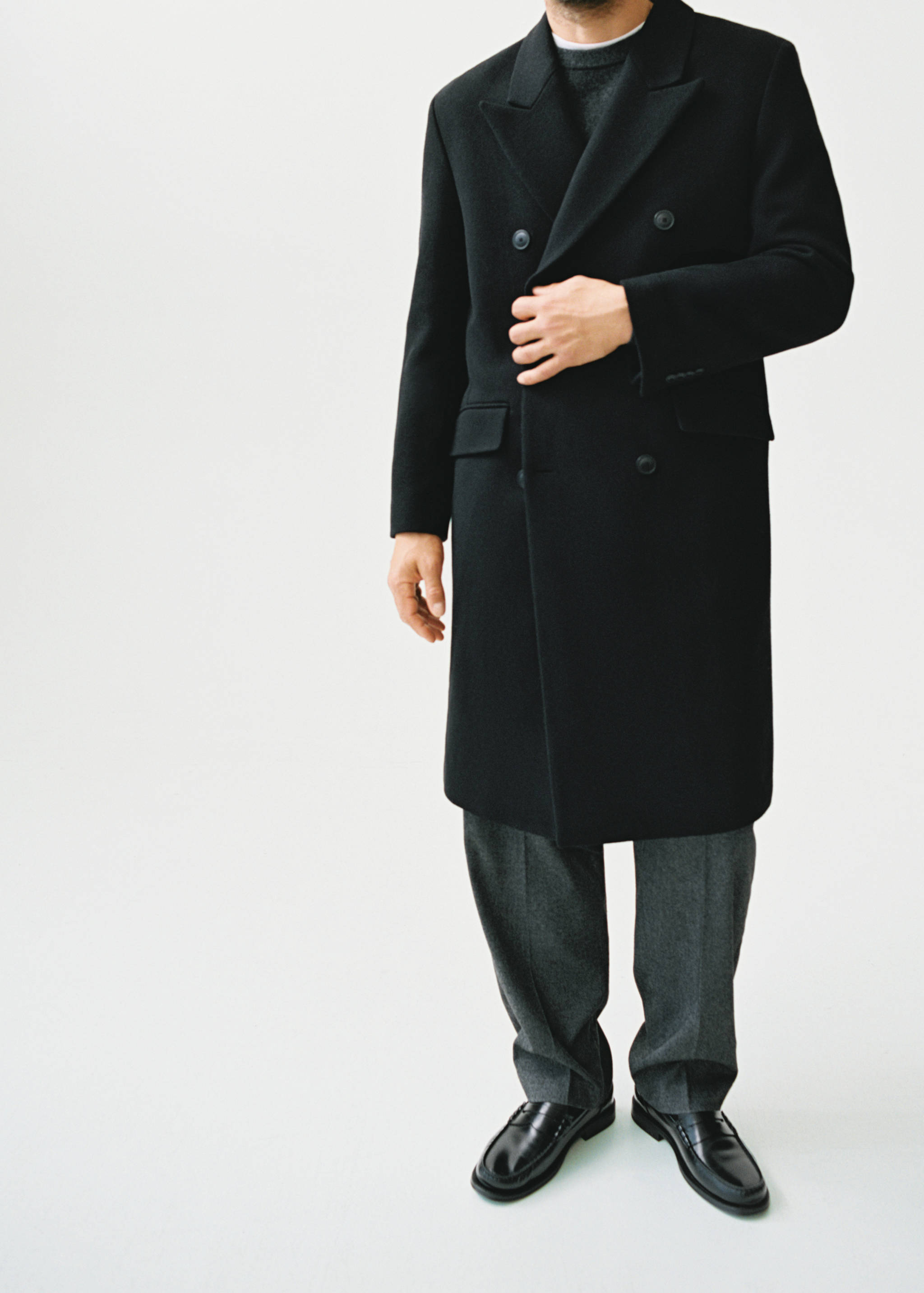 Long double-breasted wool coat - Details of the article 3