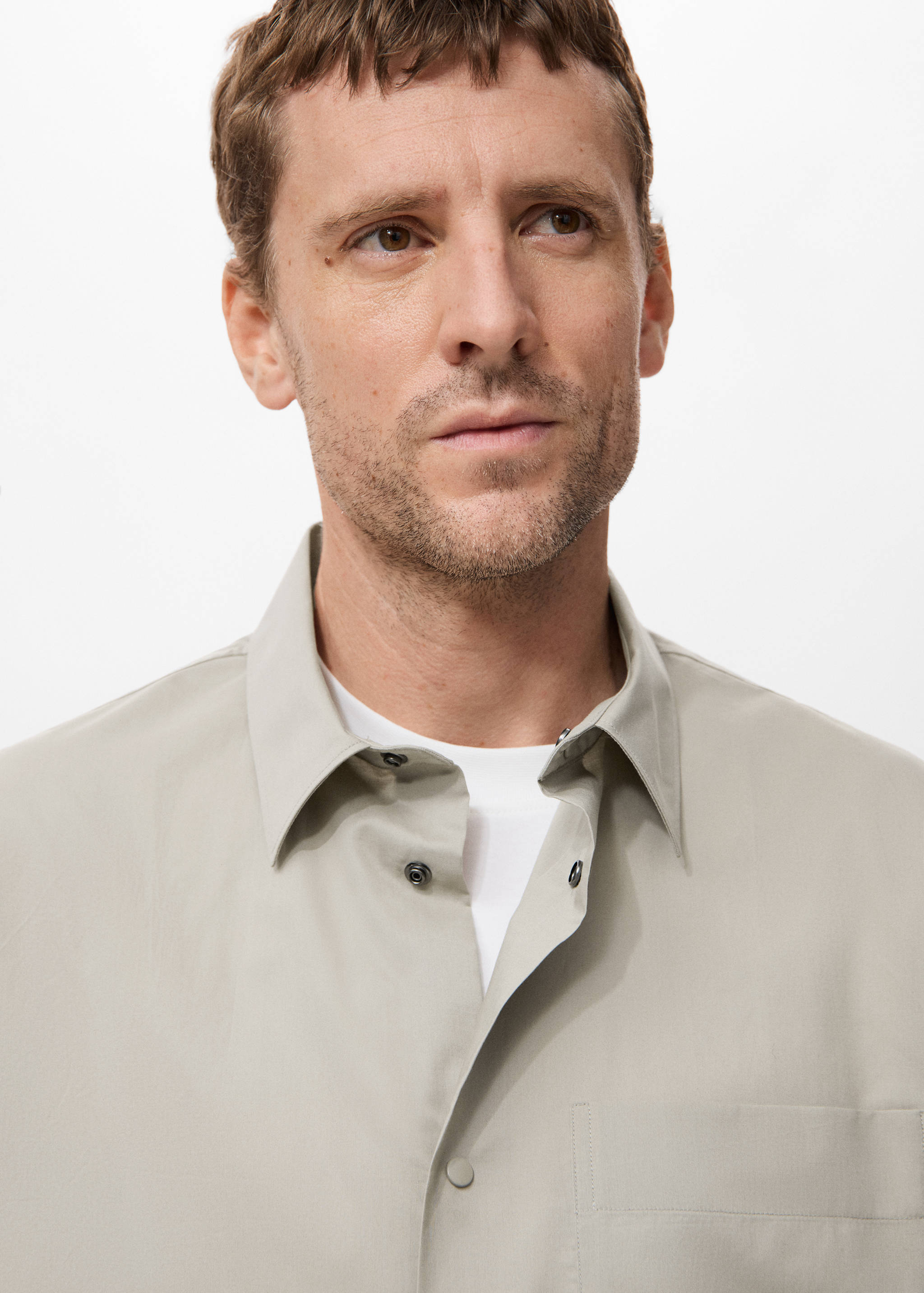 100% cotton relaxed-fit shirt - Details of the article 1