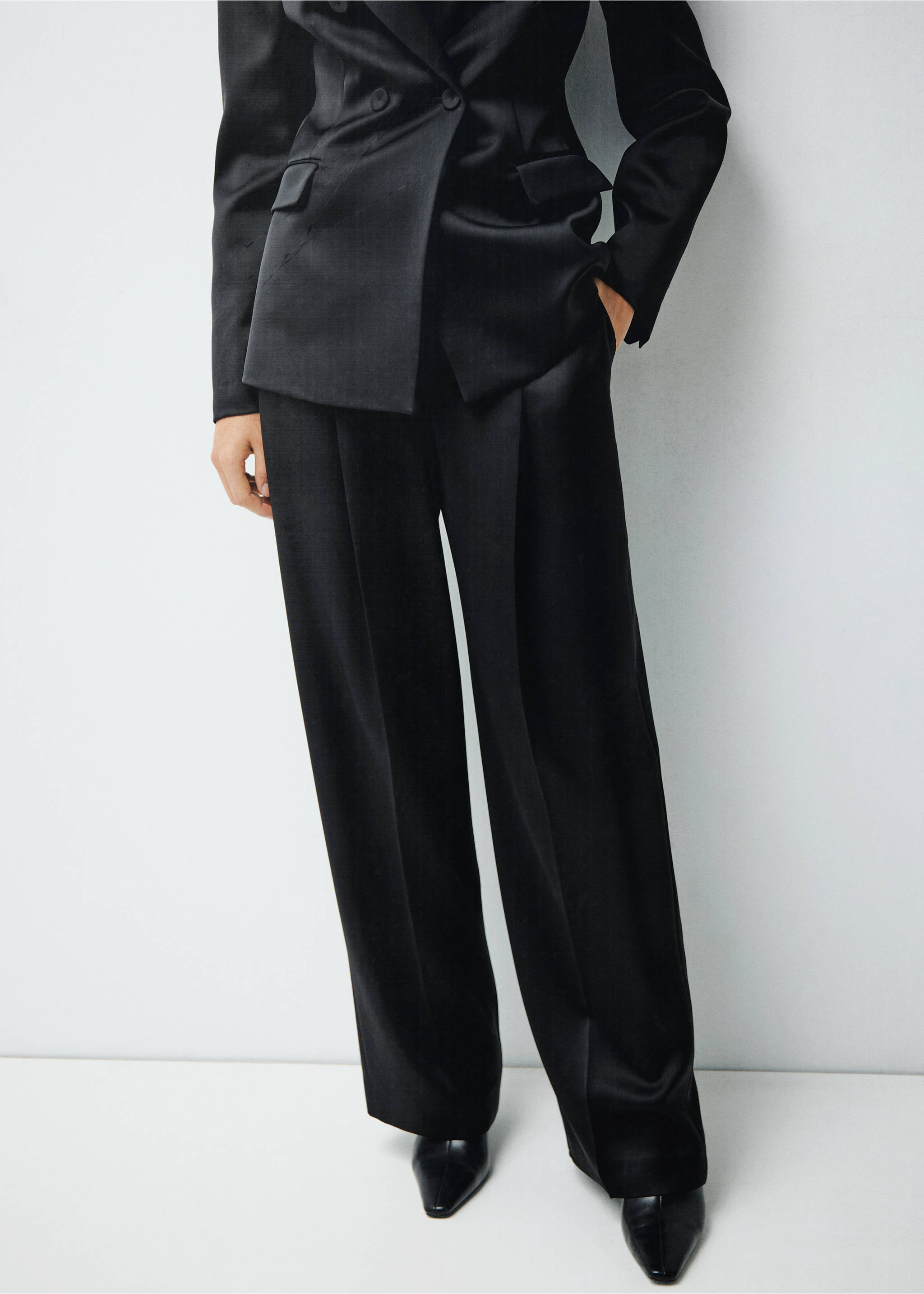 Satin suit trousers - Details of the article 1, Black. Ref: 17039407-00.