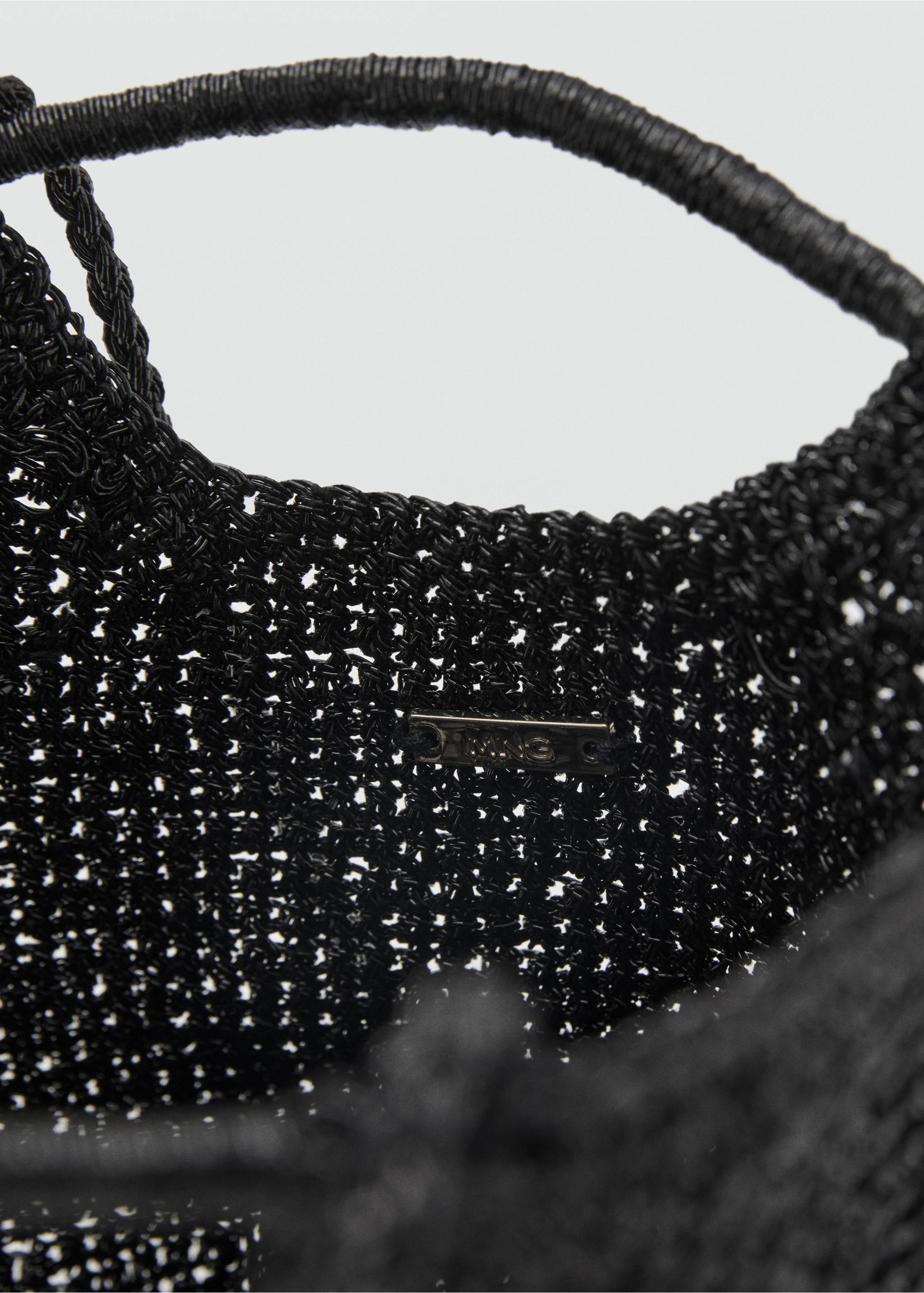 Mini sac bandoulière en tissu - Détail de l'article 2, Noir. Ref: 17041123-00.