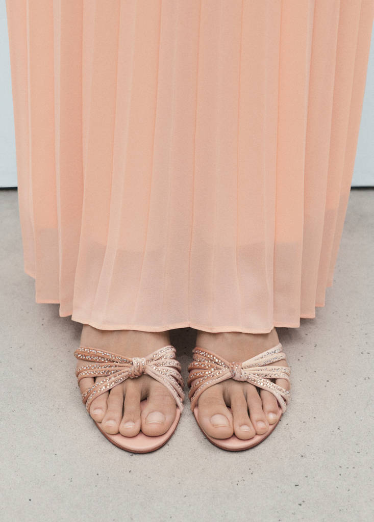 Rhinestone kitten heel sandals — Nude