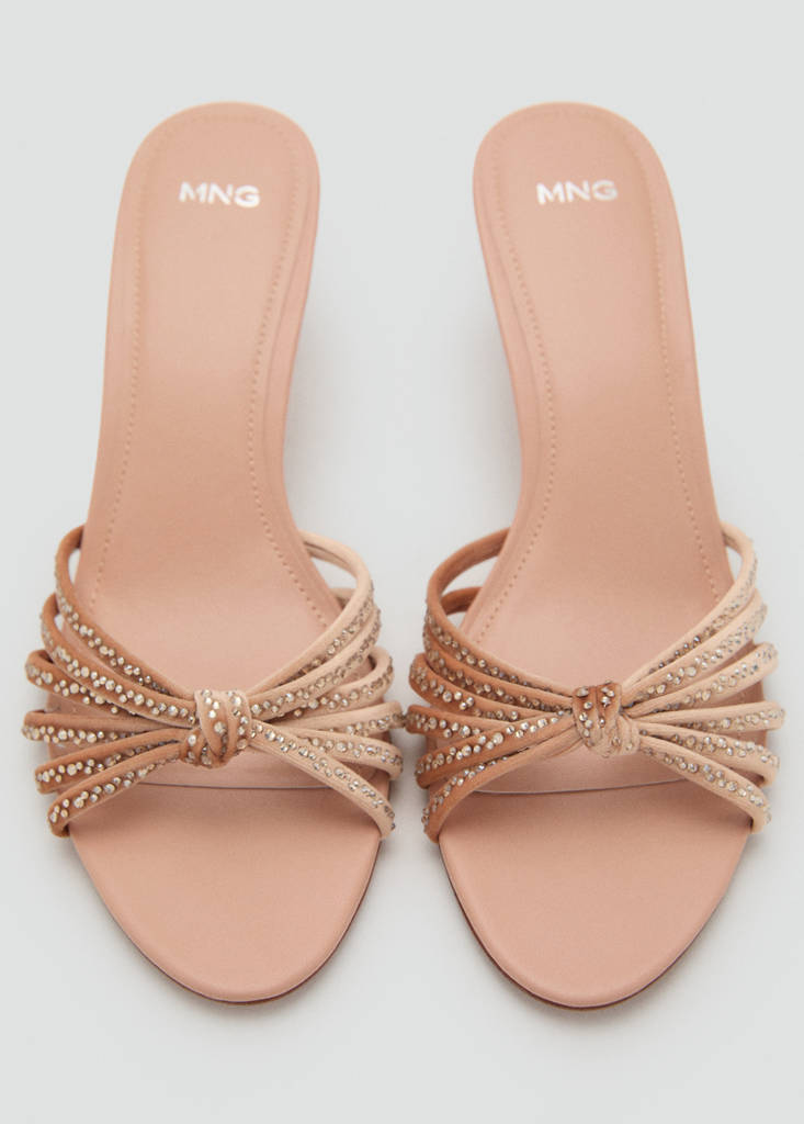 Rhinestone kitten heel sandals — Nude