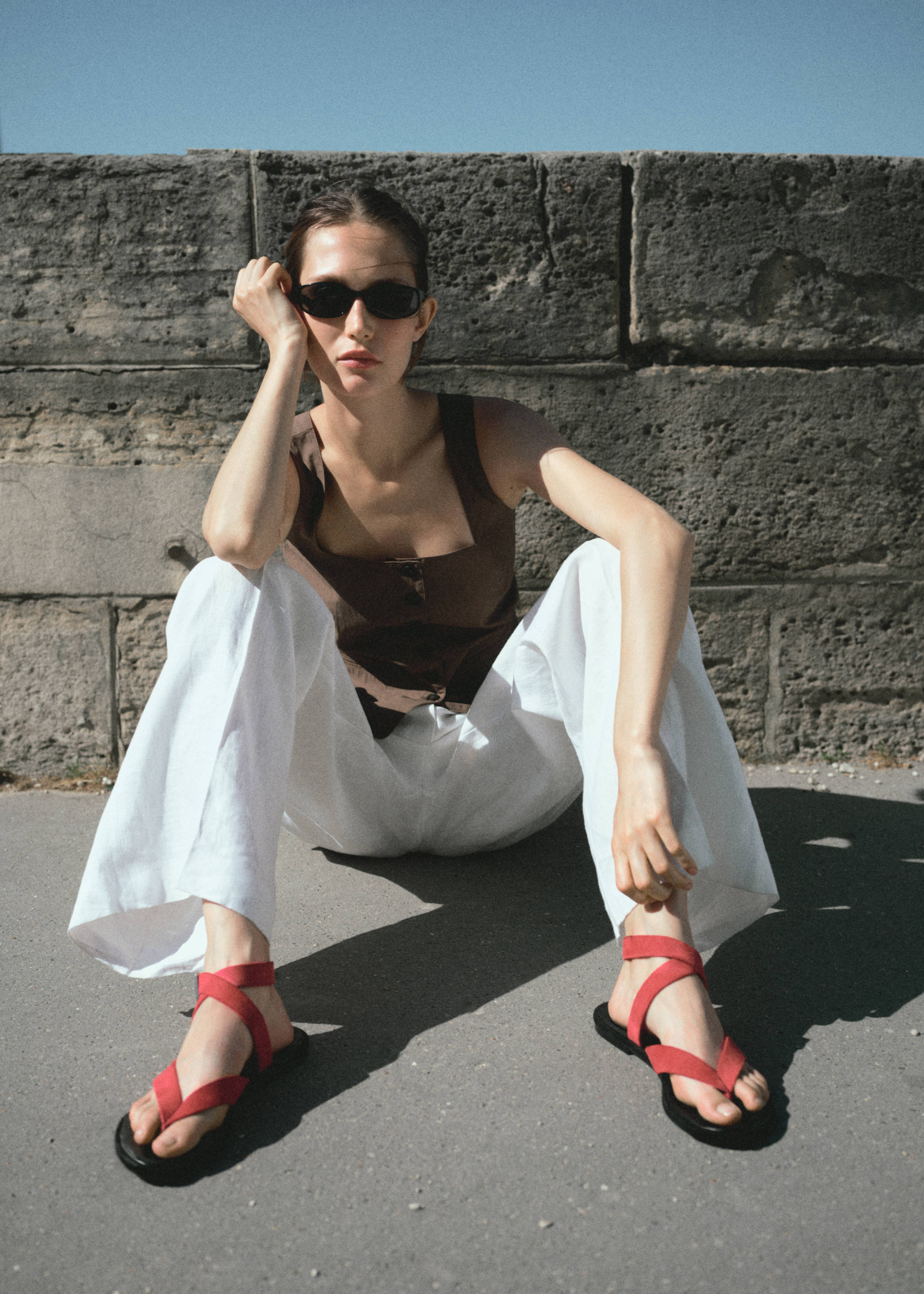 Suede straps sandals - General plane