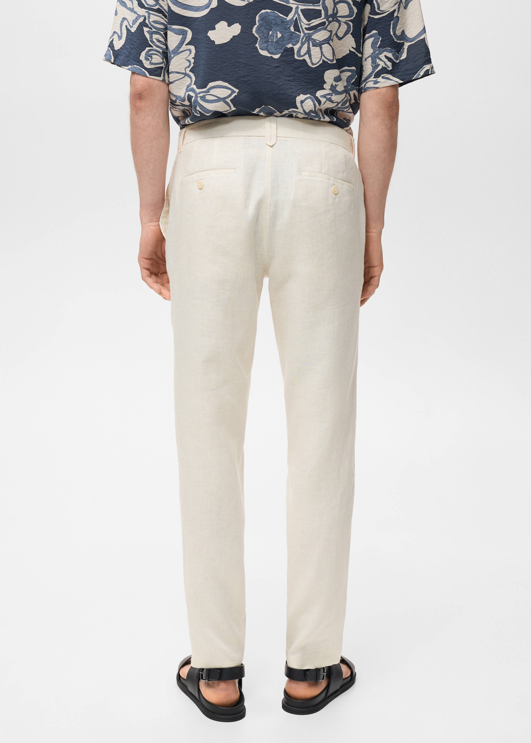 Slim-fit 100% linen trousers - Reverse of the article