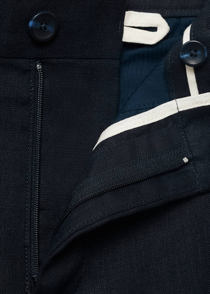 Slim-fit 100% linen trousers — Dark Navy