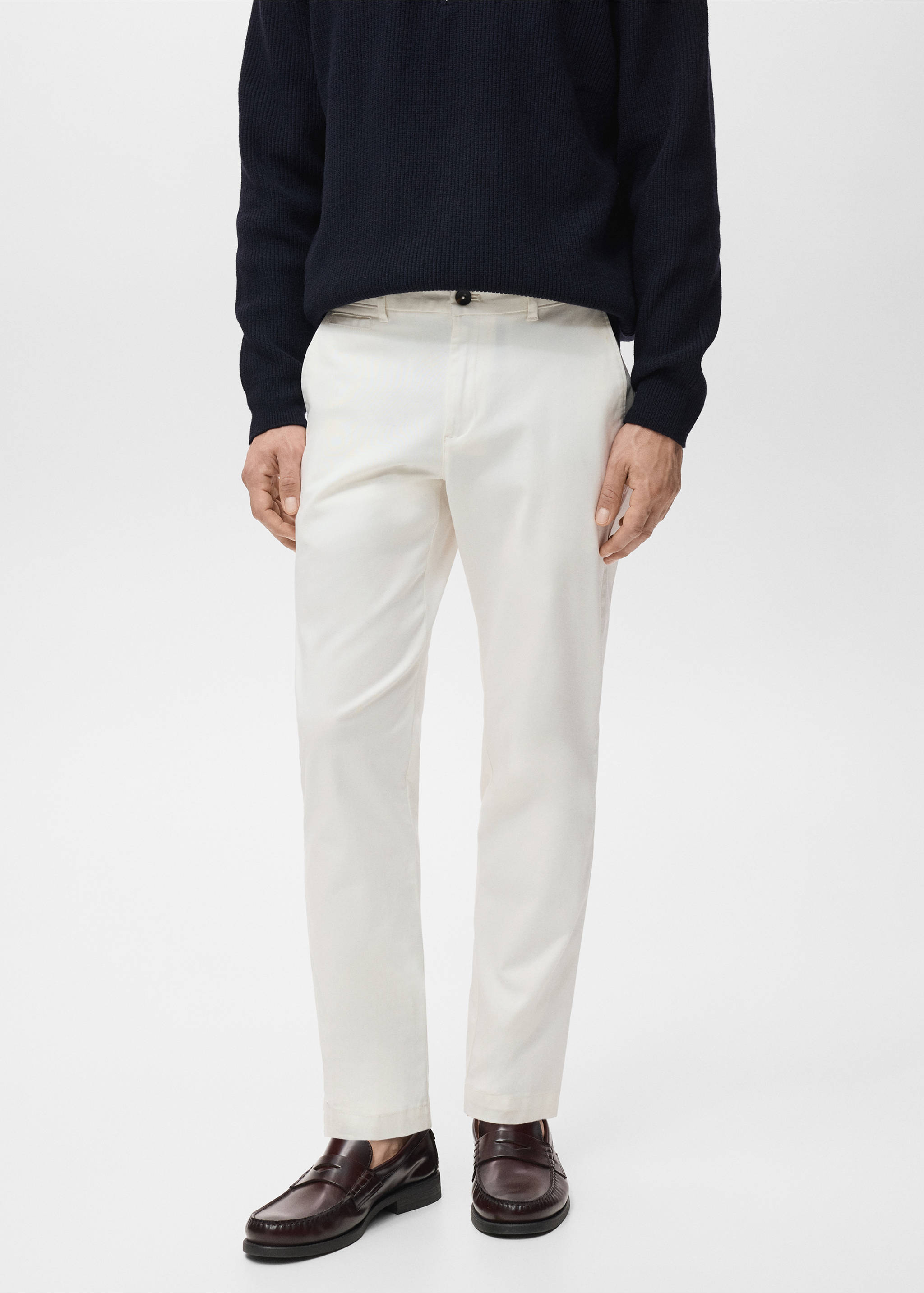 Pantalón Prato chino cropped tappered - Plano medio, Blanco roto. Ref: 17041144-00.
