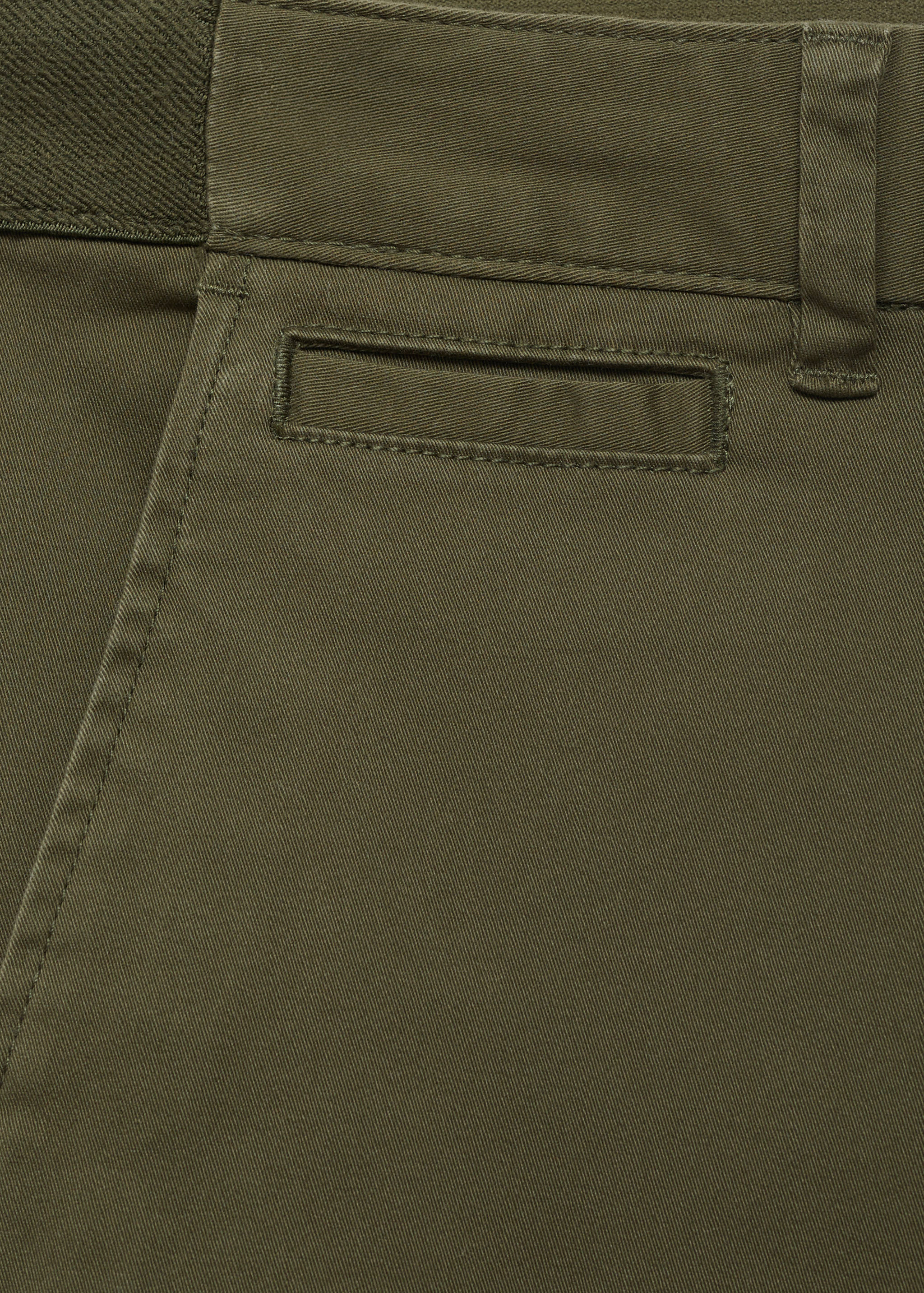 Calças chino Parto cropped e tapered fit - Pormenor do artigo 8