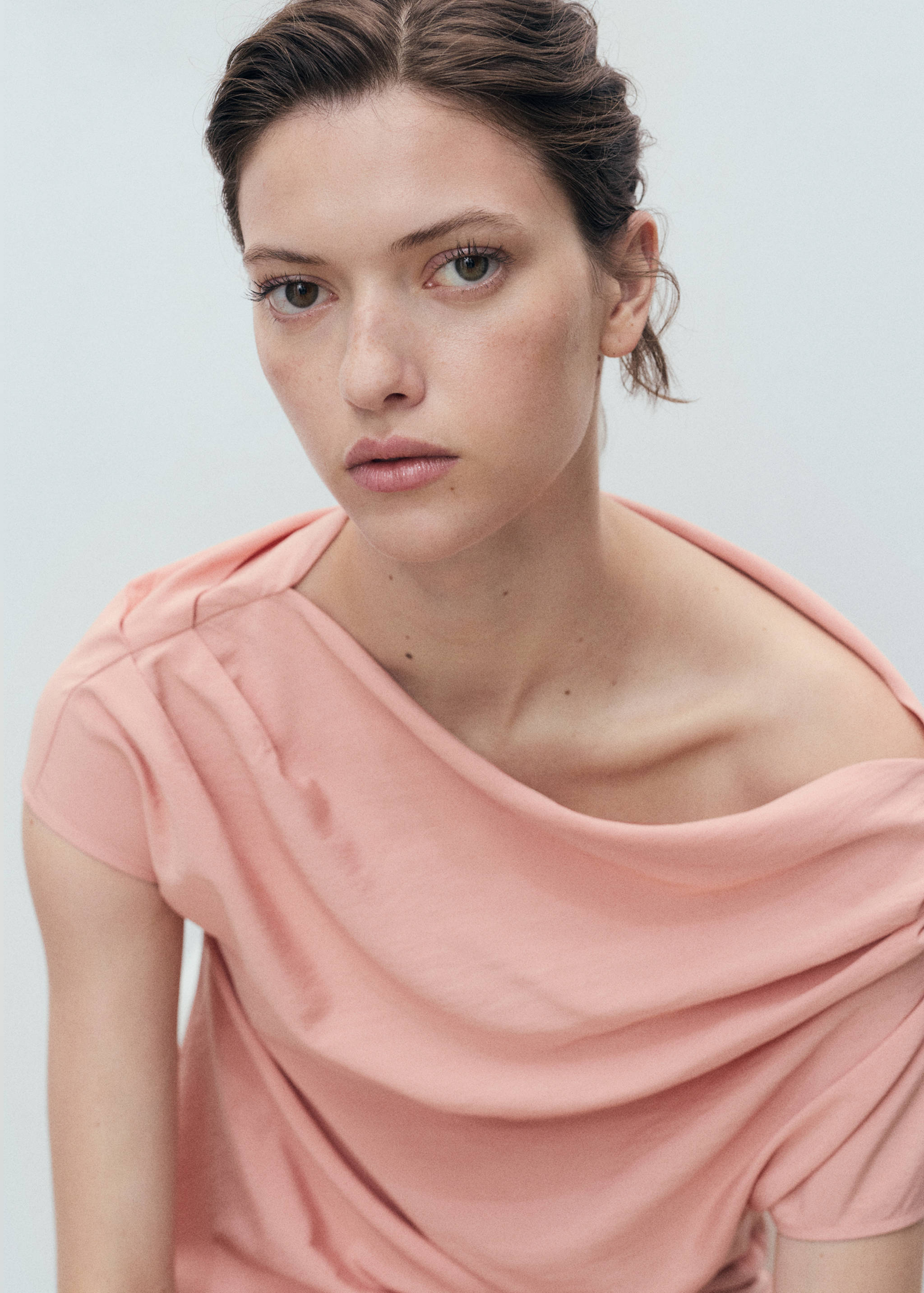 Blusa asimétrica drapeada - Detalle del artículo 1