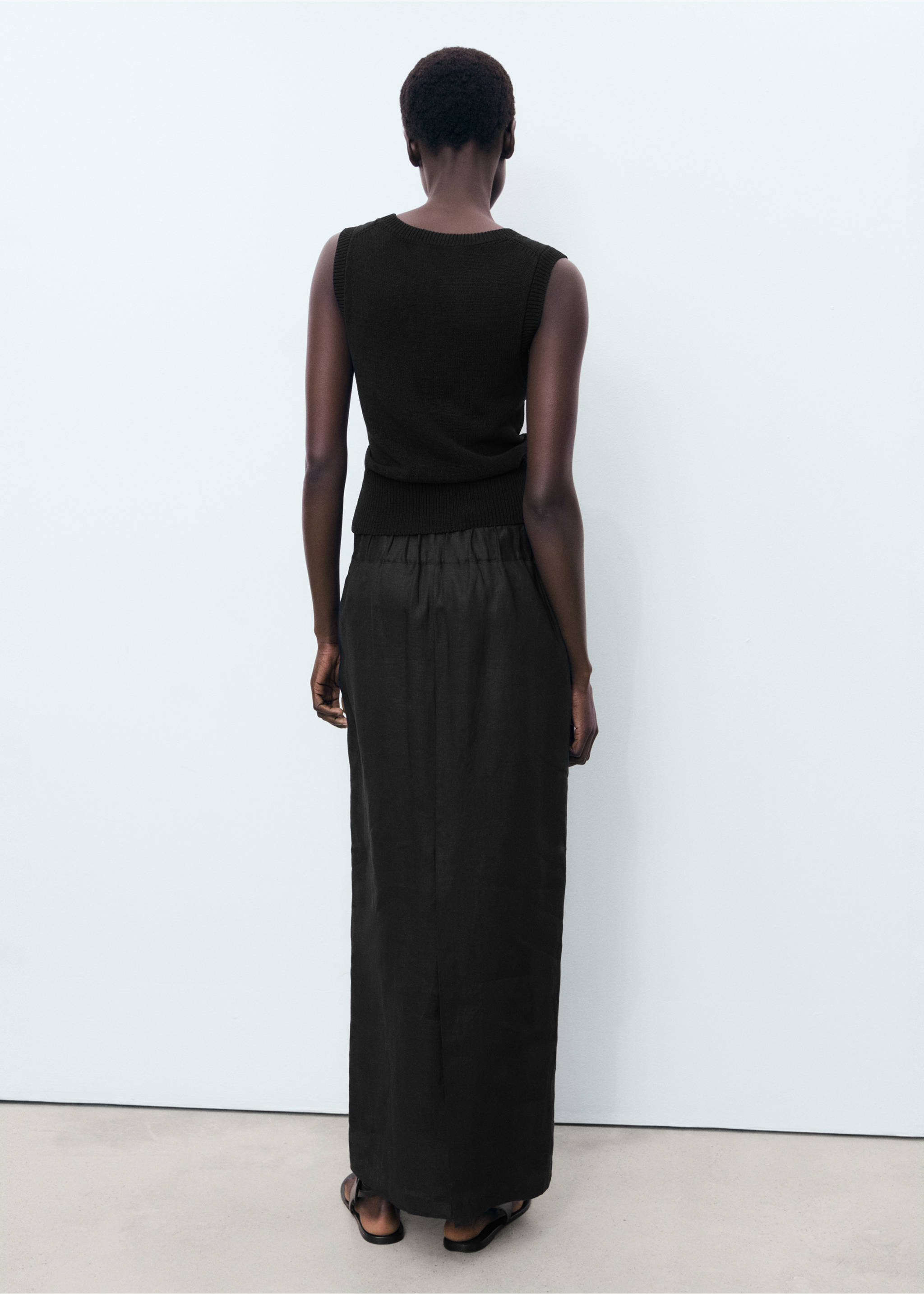 Jupe crayon lin - Verso de l’article, Noir. Ref: 17041158-00.