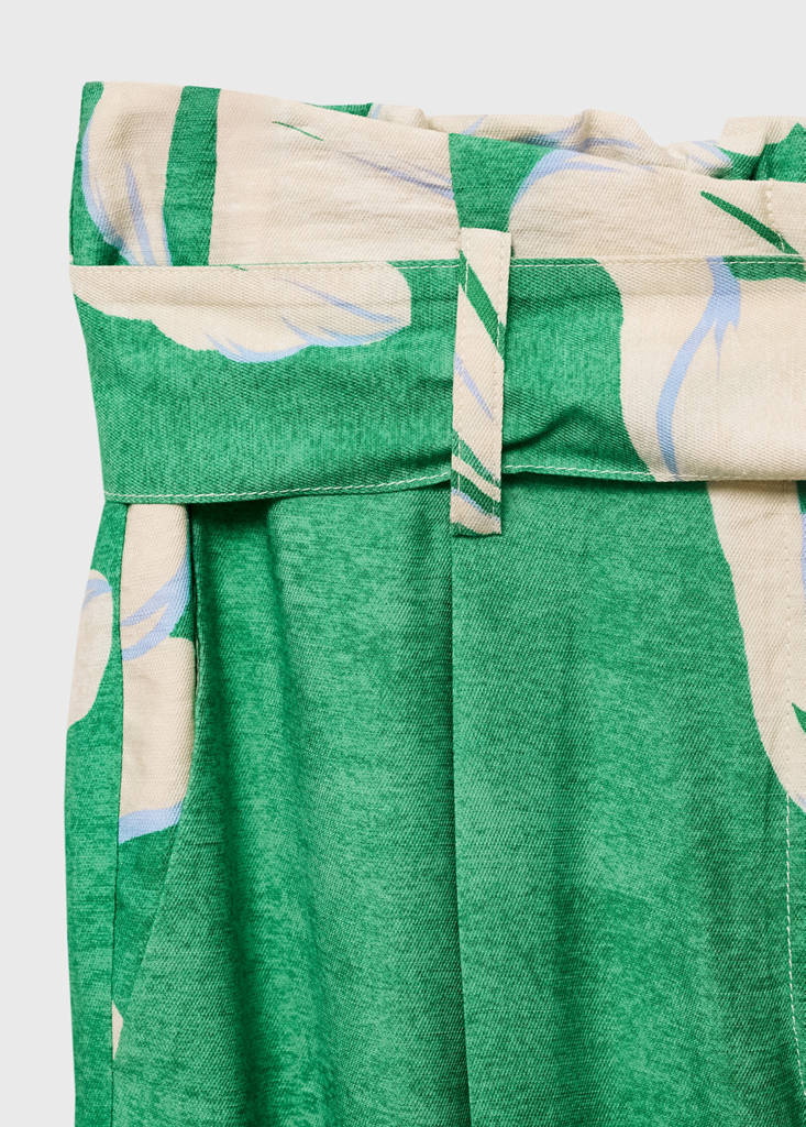 Printed trousers with belt — Green