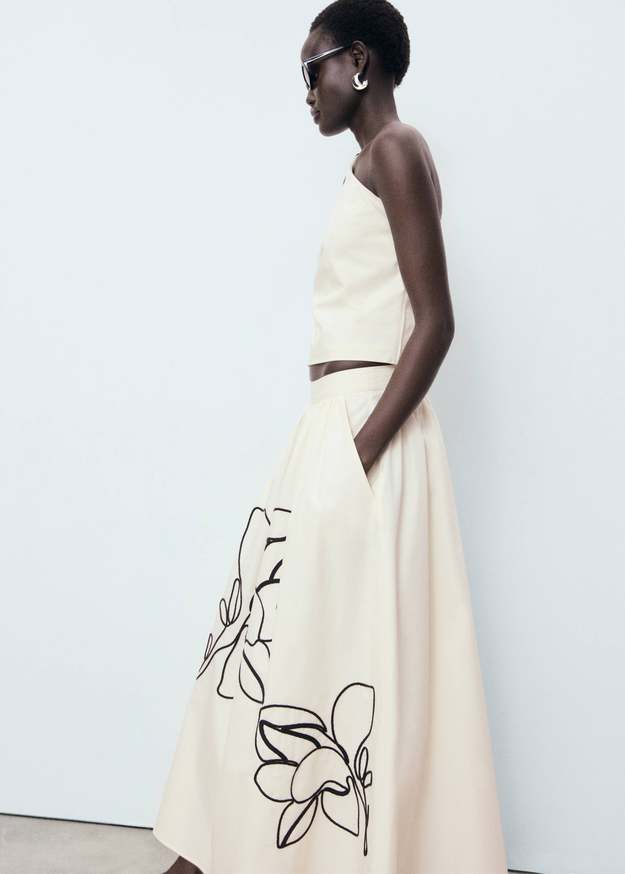 Бавовняна спідниця з вишивкою - Детальніше про товар 1