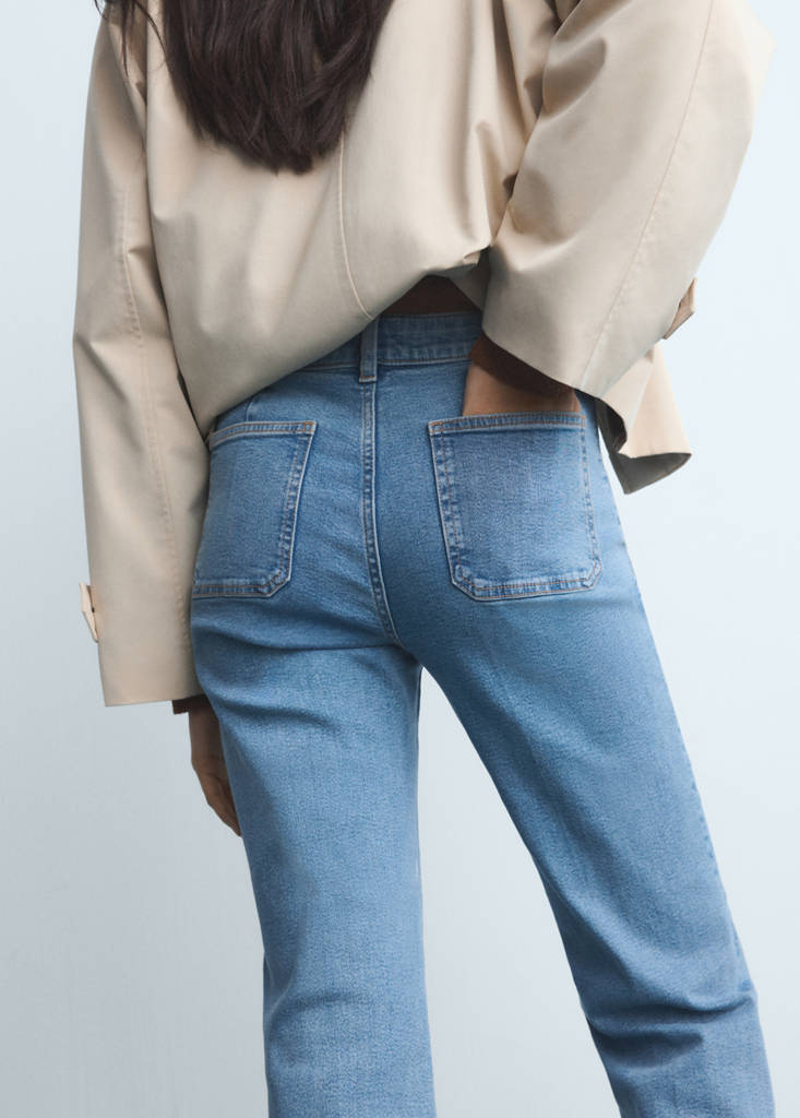 Flared cropped jeans with pockets — Medium Blue