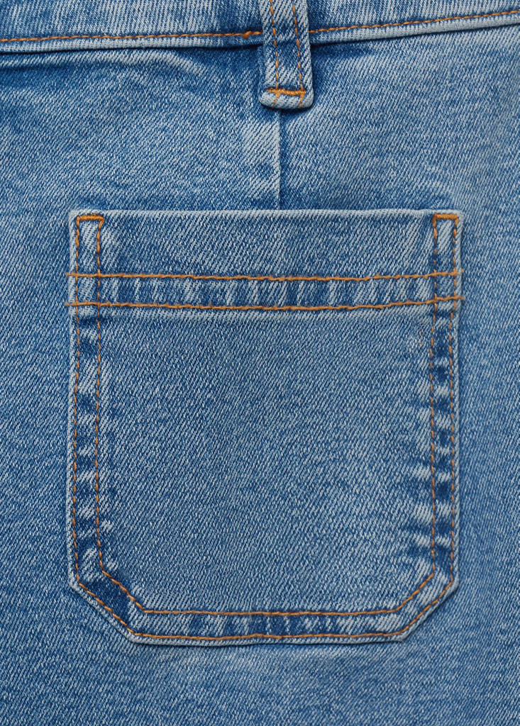 Flared cropped jeans with pockets — Medium Blue
