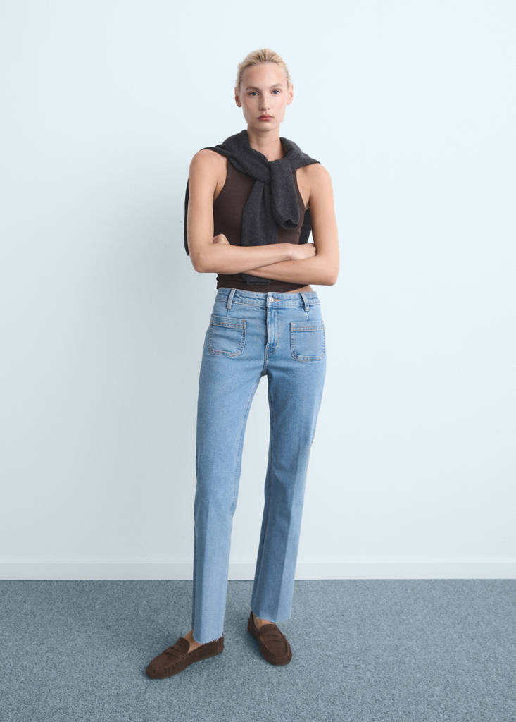 Flared cropped jeans with pockets — Medium Blue