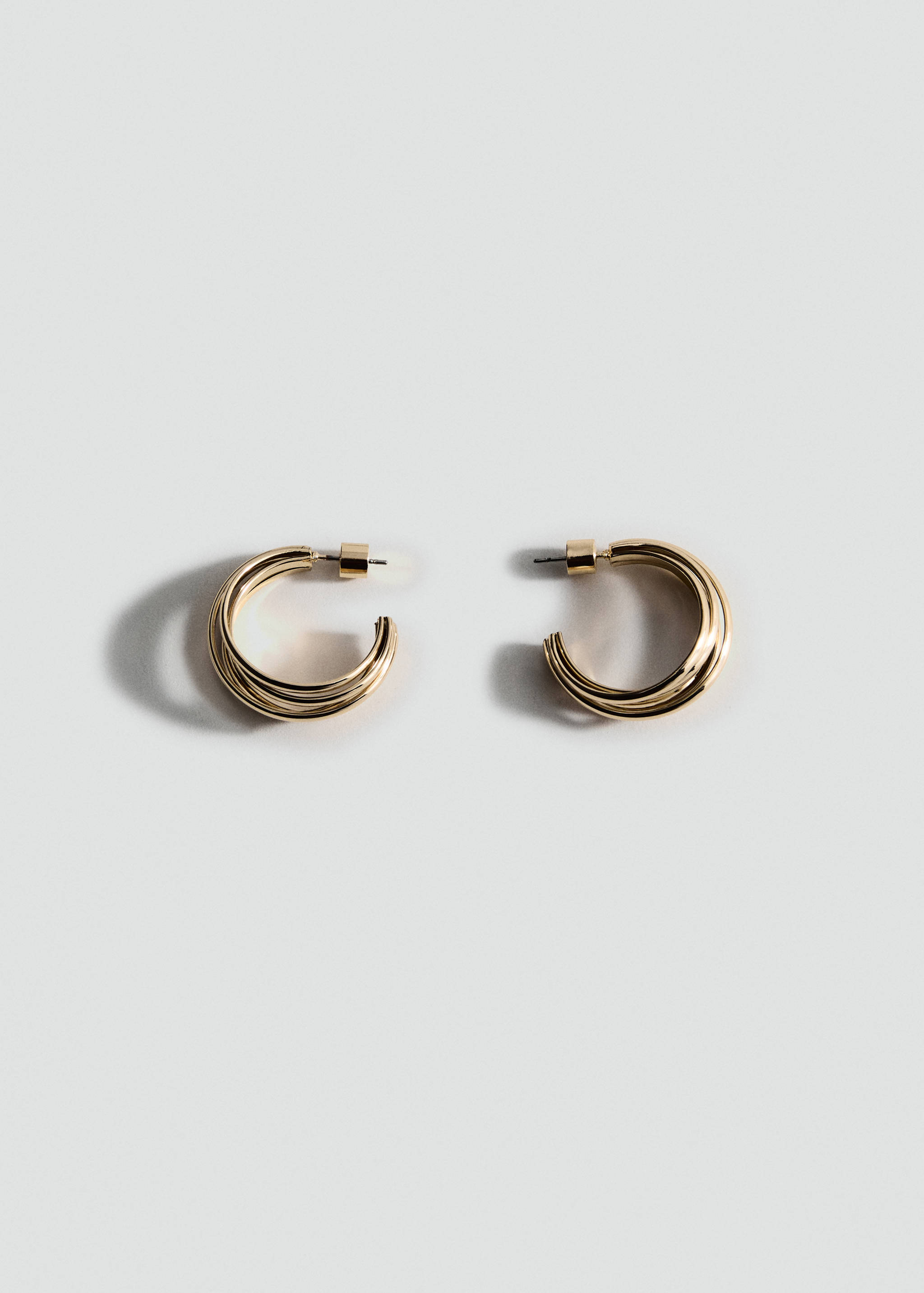 Intertwined hoop earrings - Article without model