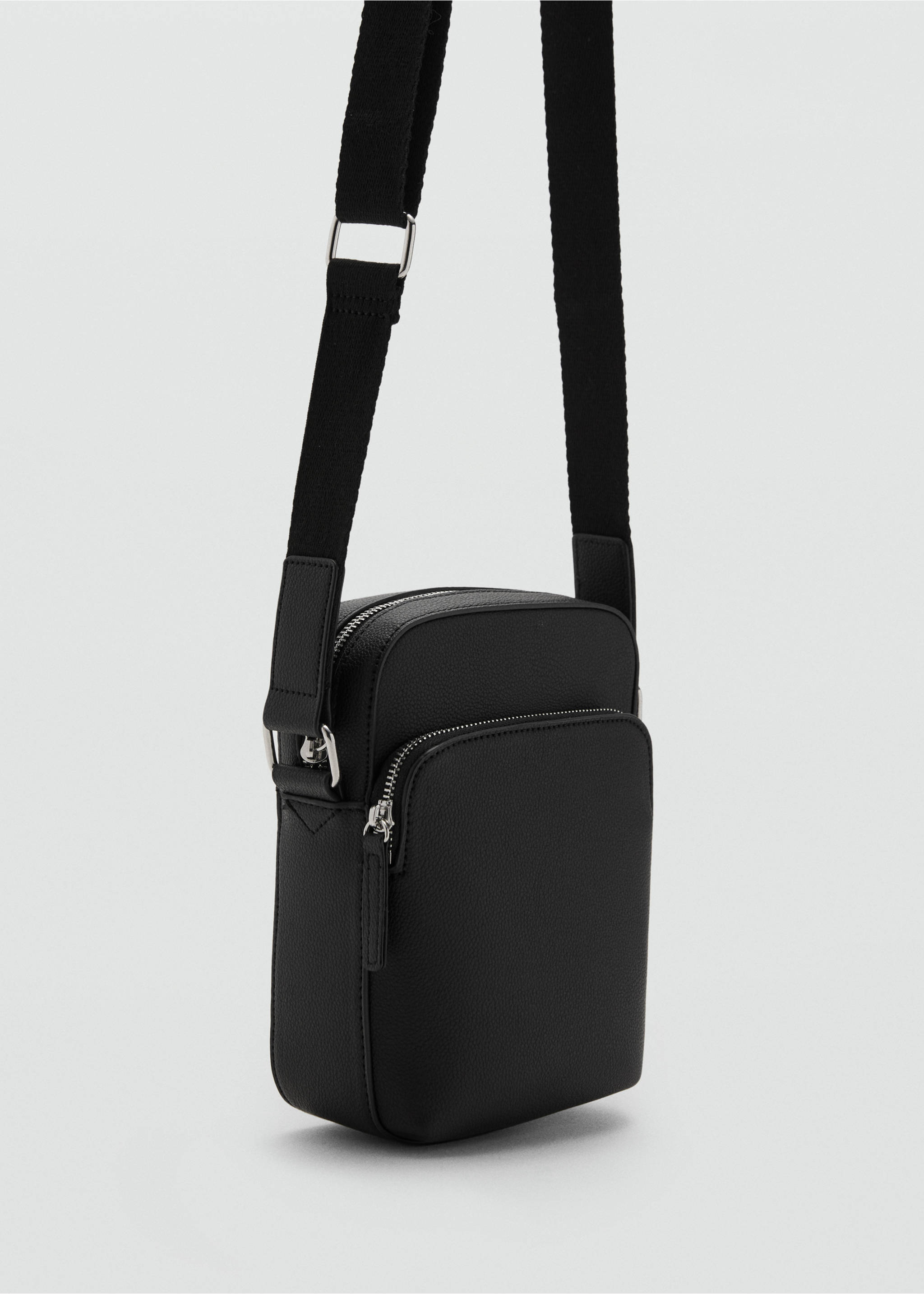 Bolso bandolera efecto piel abatanada - Plano medio, Negro. Ref: 17041203-00.