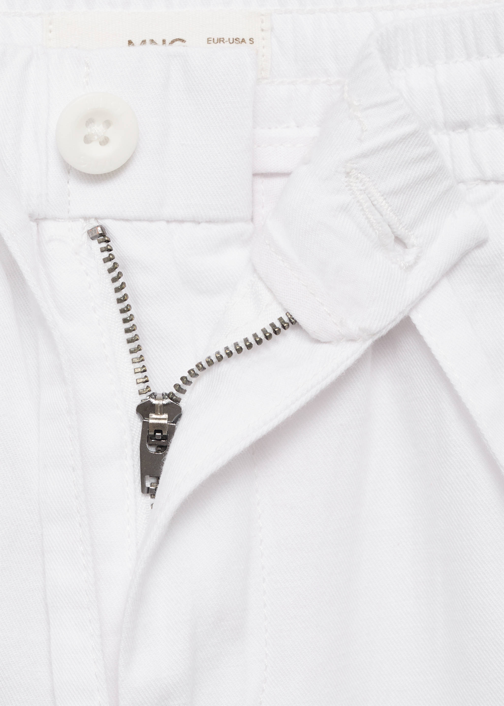Cargo linen bermuda shorts - Details of the article 8