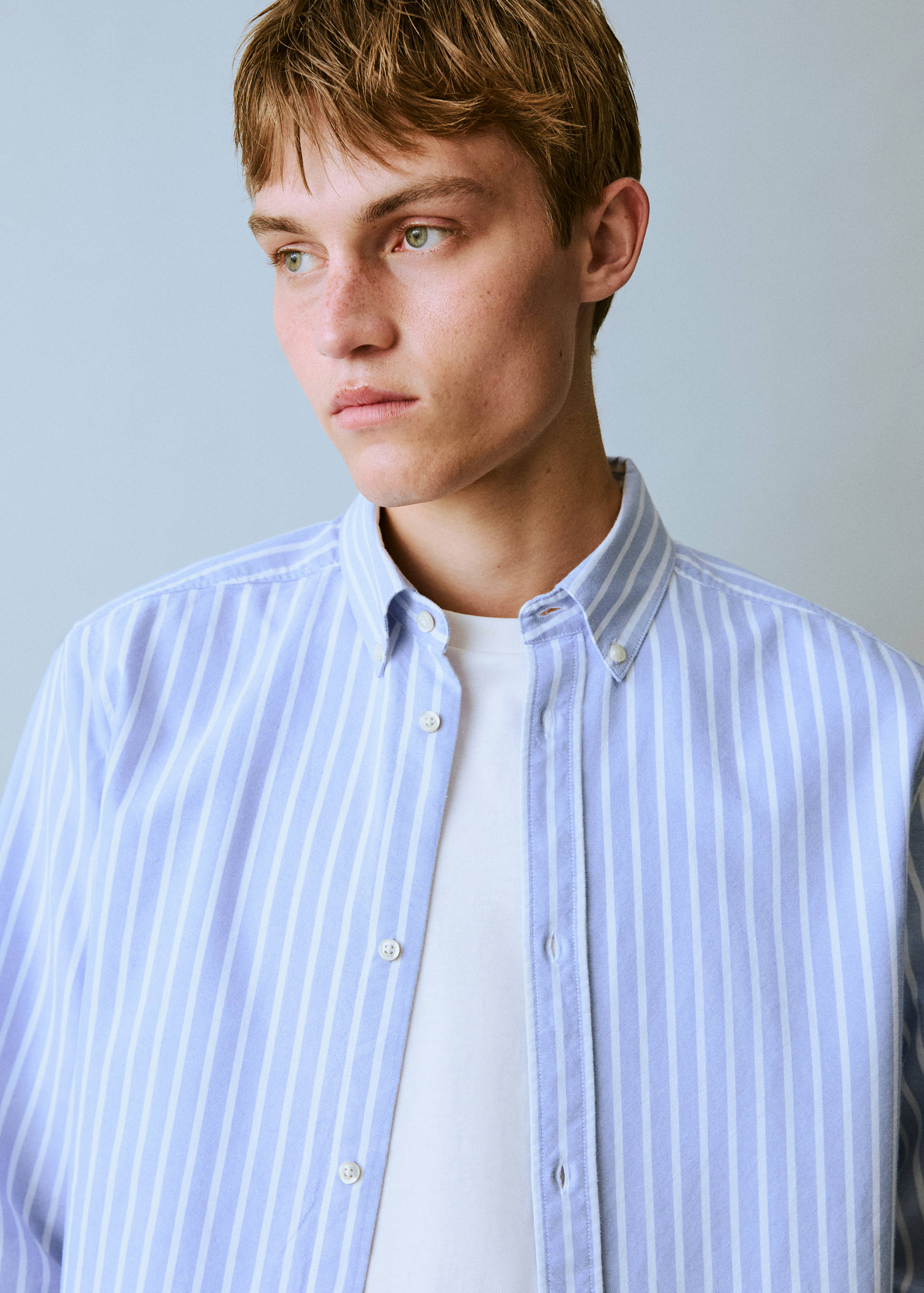 Striped Oxford shirt - Details of the article 1