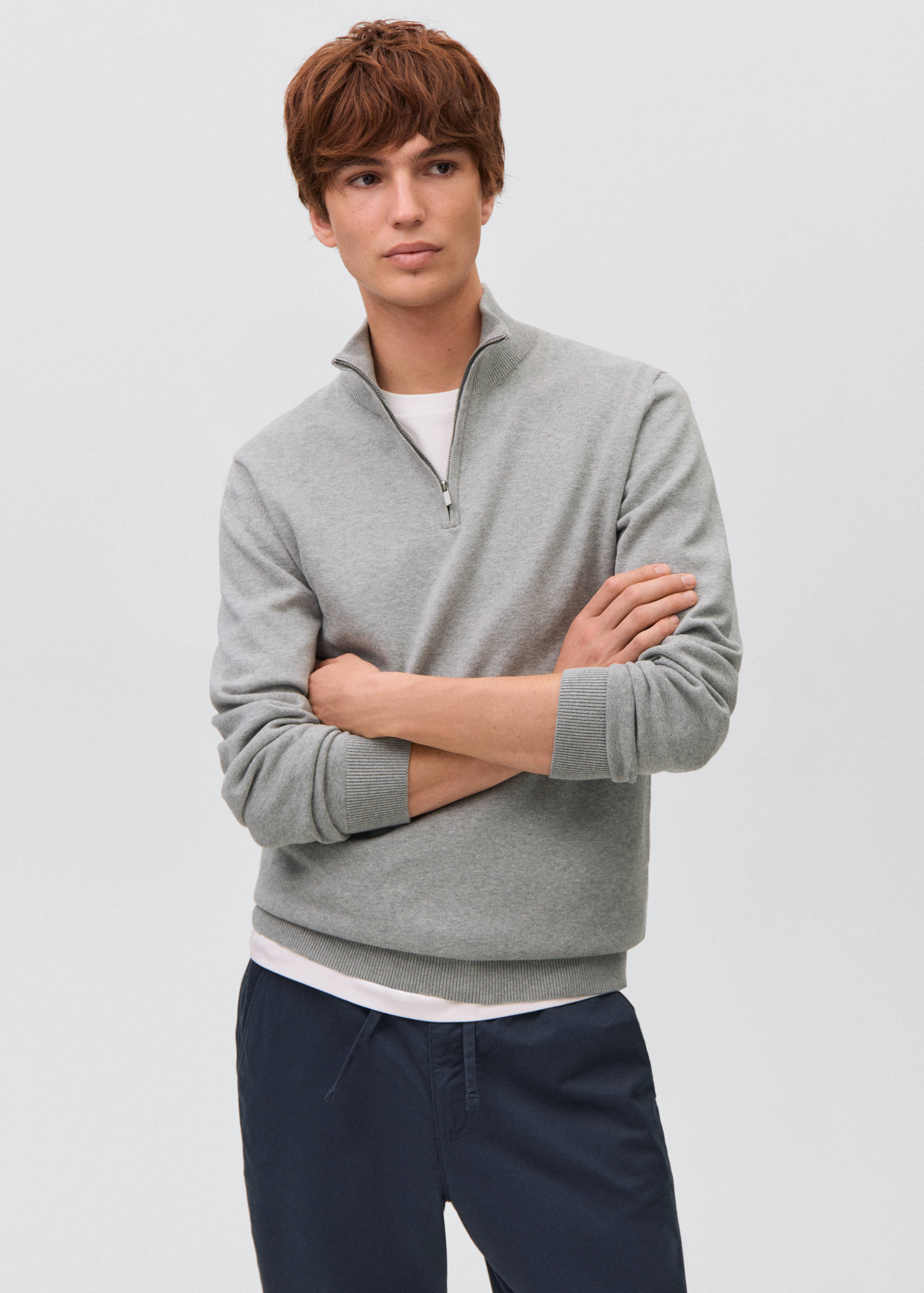 Perkins yaka kazak - Orta plan