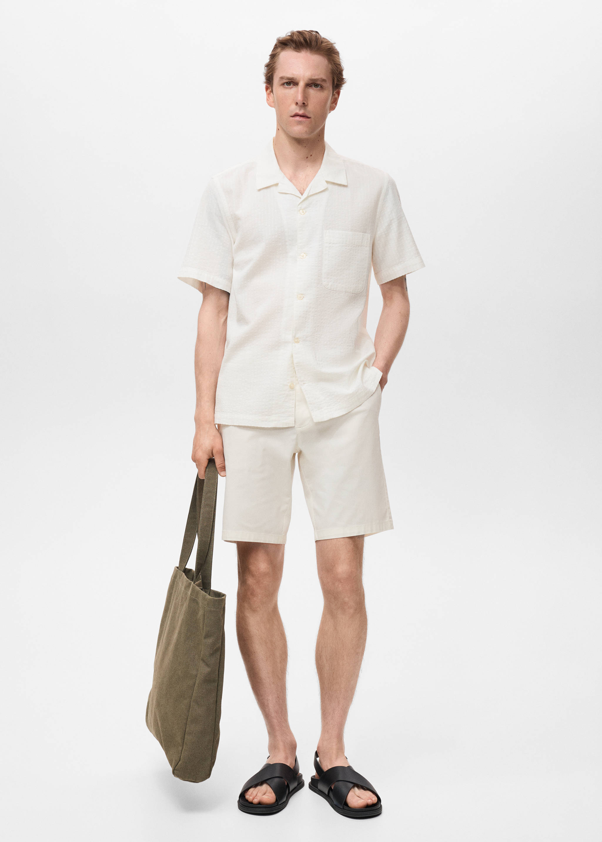 Seersucker regular-fit overhemd - Overzichtstekening