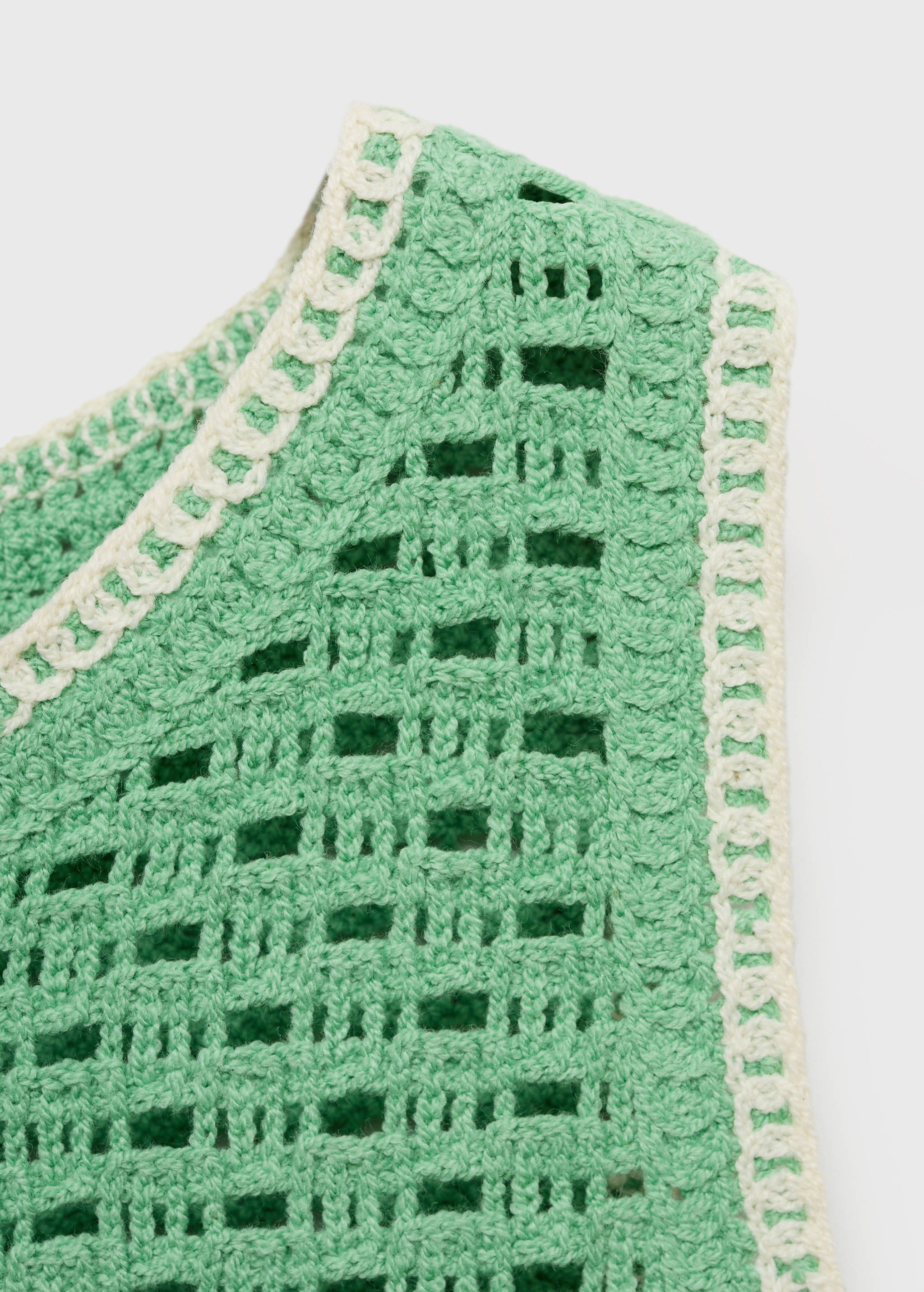 توب كروشيه بتفاصيل زهور - تفاصيل المنتج 8